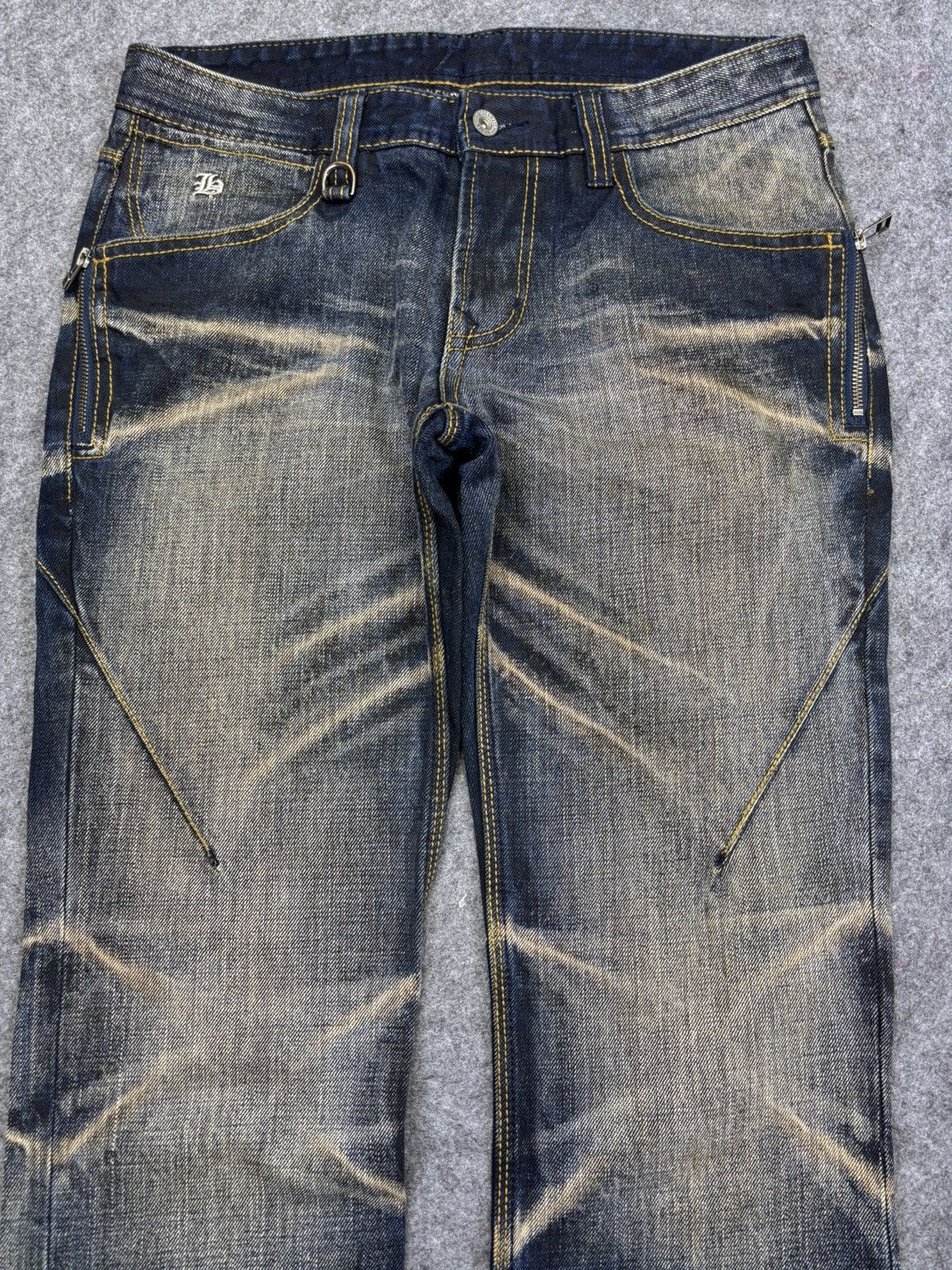 HIDEAWAYS 💥Flare💥Hideaway Rusty Fades Flare Denim F801 Size US 31 - 3 Thumbnail