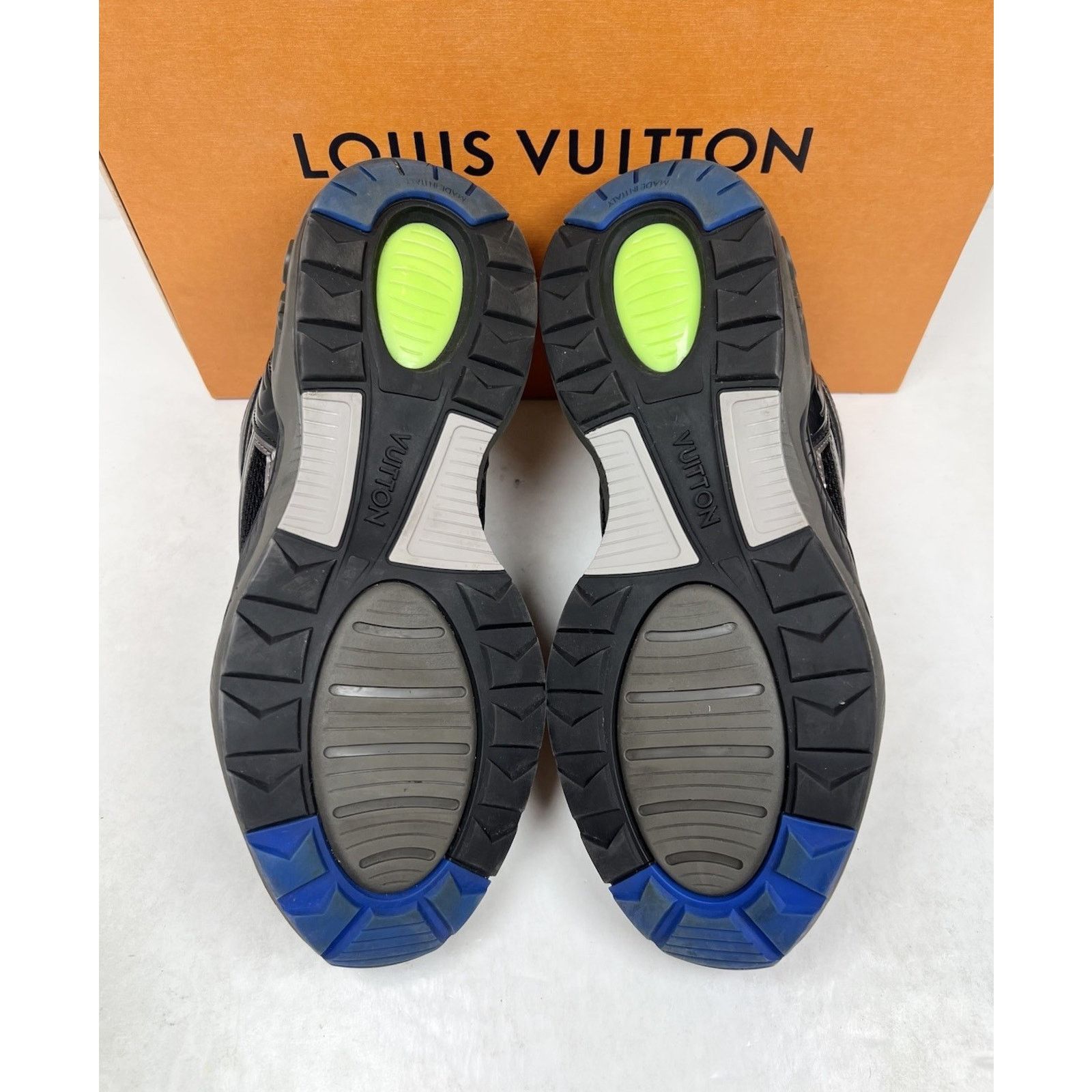 Louis Vuitton Size 6.5LV/7.5US - Louis Vuitton LV Trail Patent Leather Size US 7.5 / EU 40-41 - 6 Thumbnail