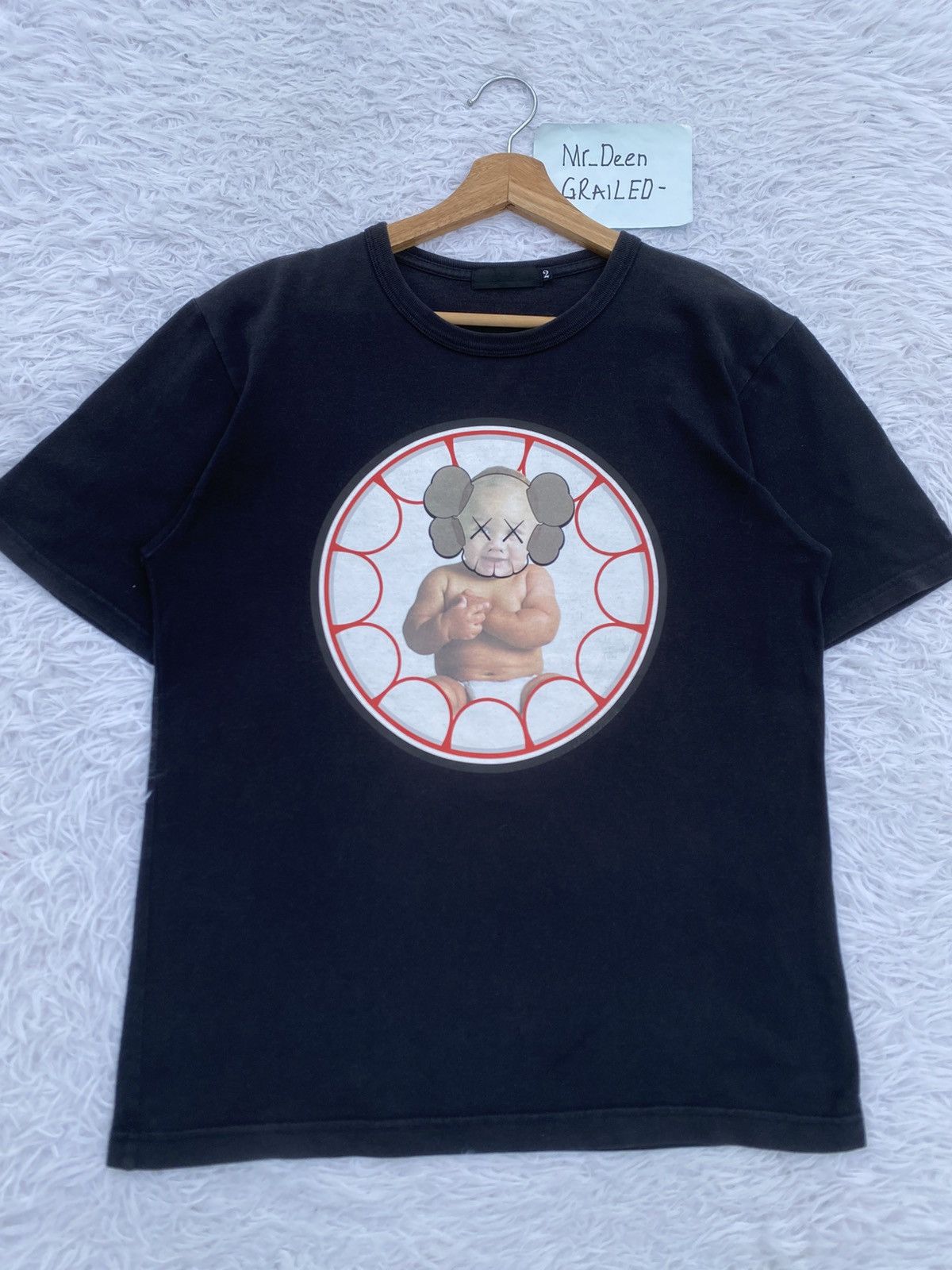 Original Fake Rare Original Fake x KAWS Baby Printed Tshirt Size US S / EU 44-46 / 1 - 1 Thumbnail
