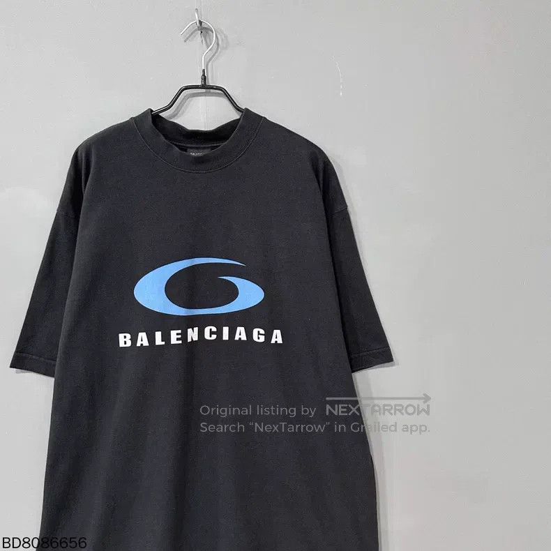 Balenciaga Balenciaga Ring logo short-sleeve Size US L / EU 52-54 / 3 - 4 Thumbnail