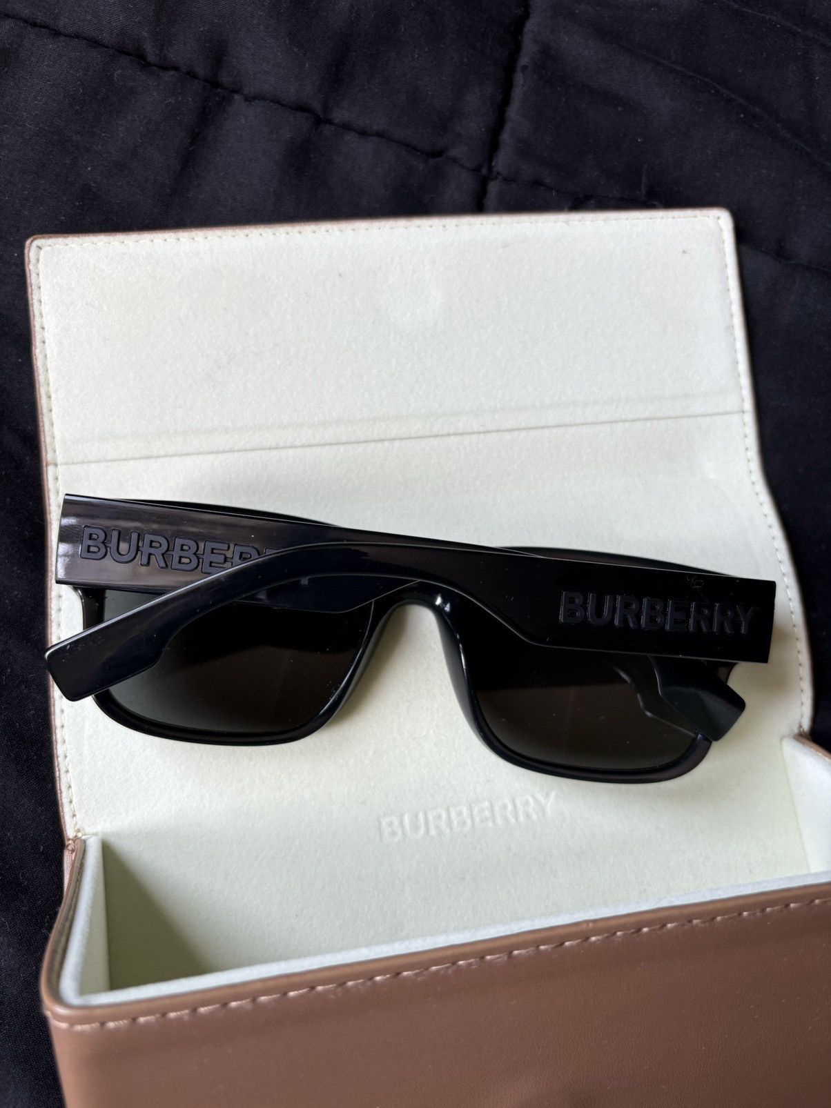 Burberry Burberry Sunglasses Size ONE SIZE - 2 Thumbnail