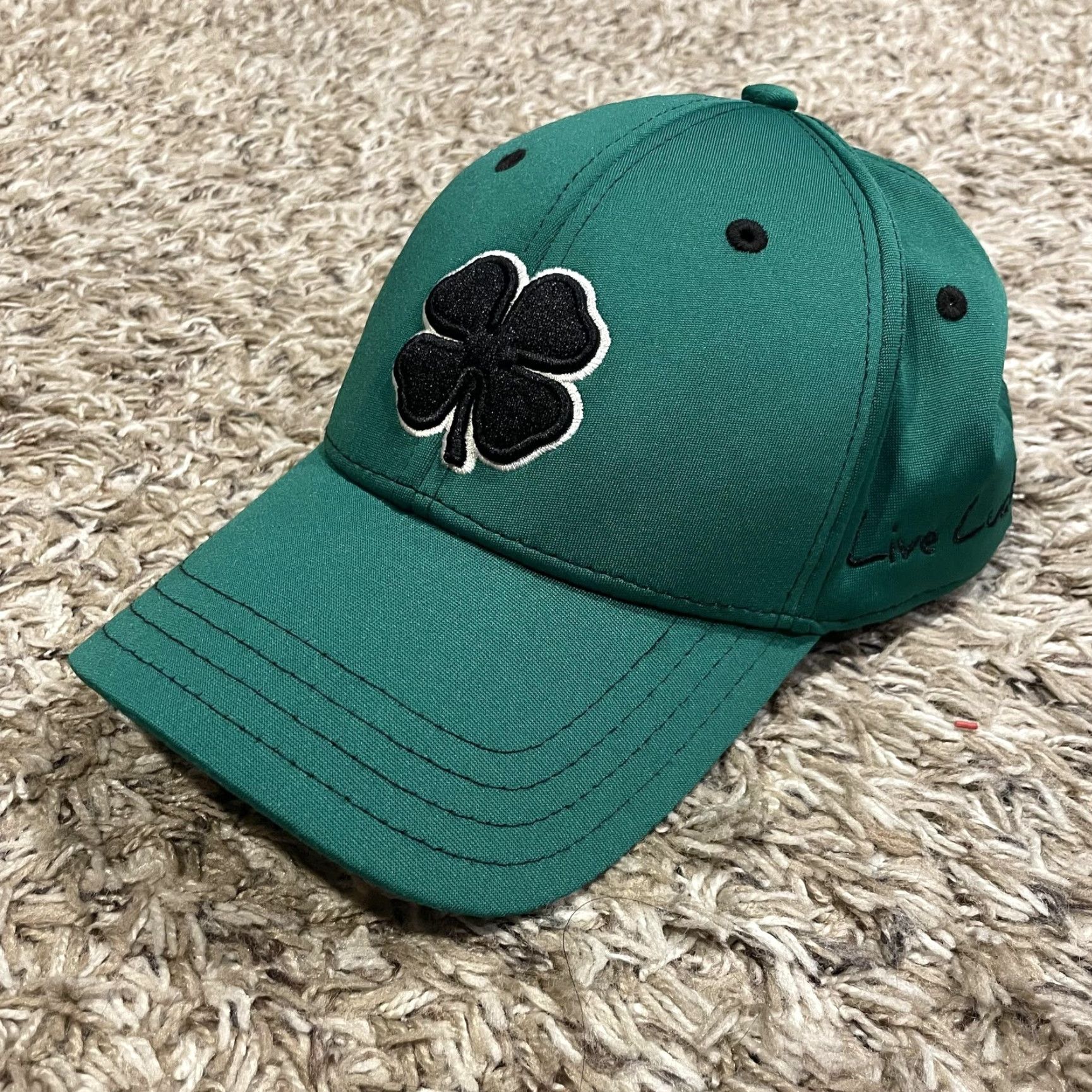 Vintage Black Clover Golf Hat Fitted S/M Green Live Lucky Penguin Classic Golf Size ONE SIZE - 2 Thumbnail