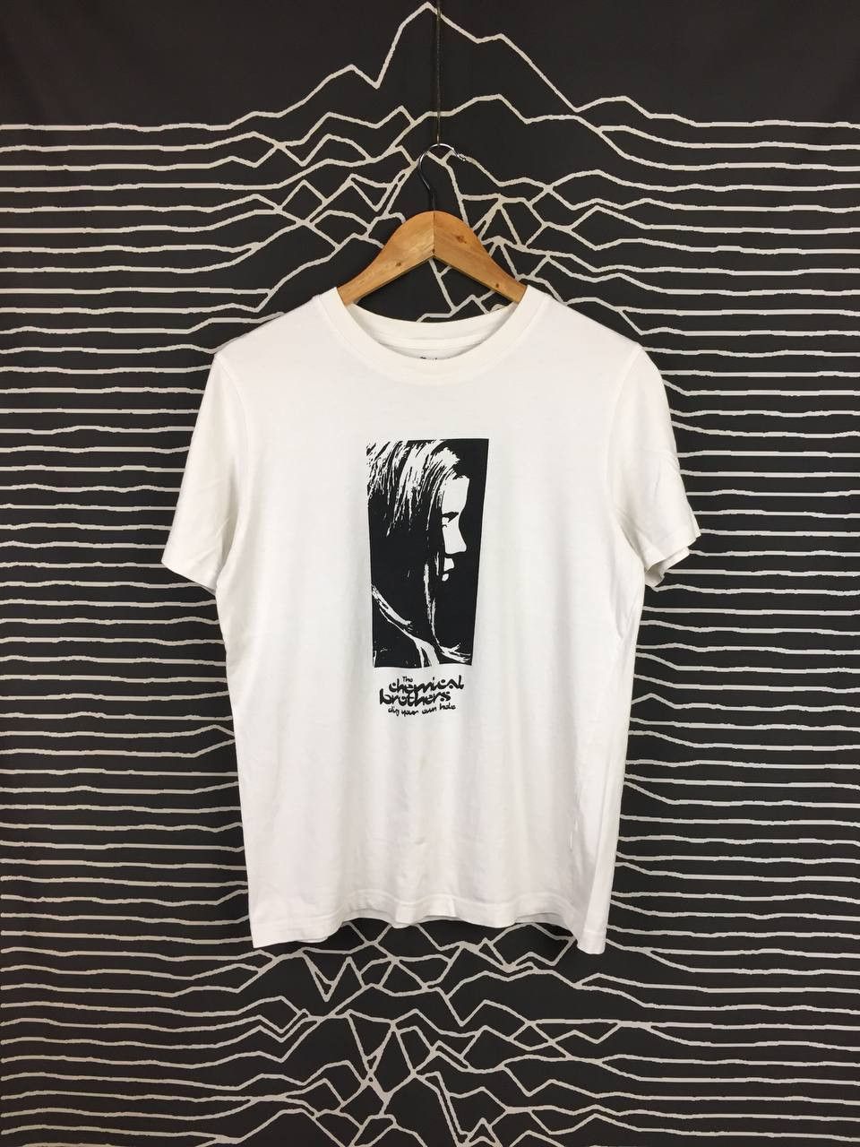 Band Tees The Chemical Brothers Dig Your Own Hole Band Tee Size US M / EU 48-50 / 2 - 2 Thumbnail