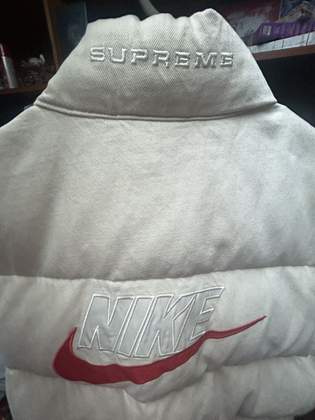 Nike × Supreme Supreme x Nike Denim Puffer Vest WHITE XXL Size US XXL / EU 58 / 5 - 1 Thumbnail