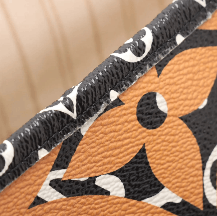 Louis Vuitton Monogram Jungle Neverfull MM Size ONE SIZE - 16 Thumbnail