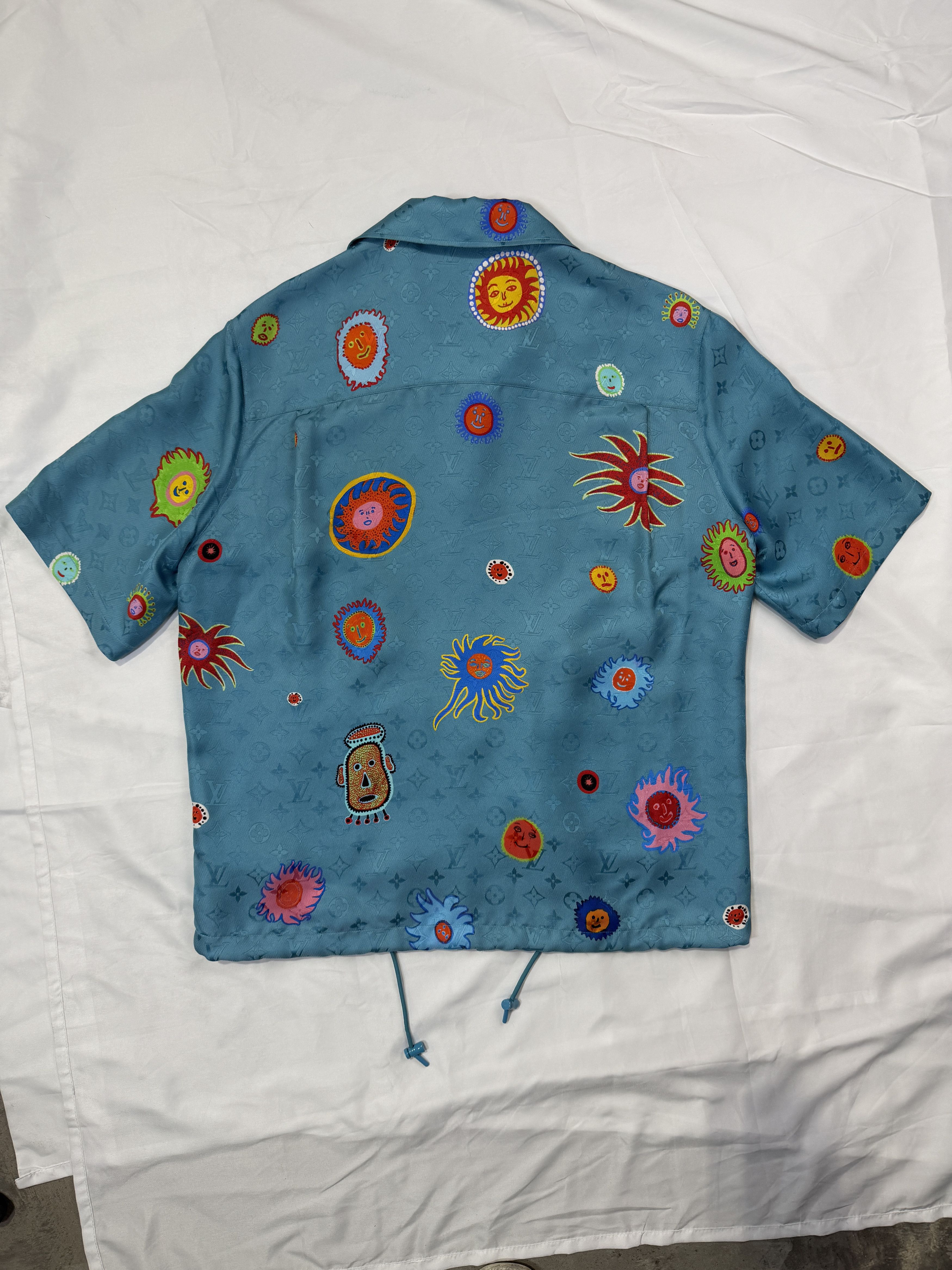 Louis Vuitton Louis Vuitton Yayoi Kusama Faces Monogram Silk Shirt Size US L / EU 52-54 / 3 - 6 Thumbnail
