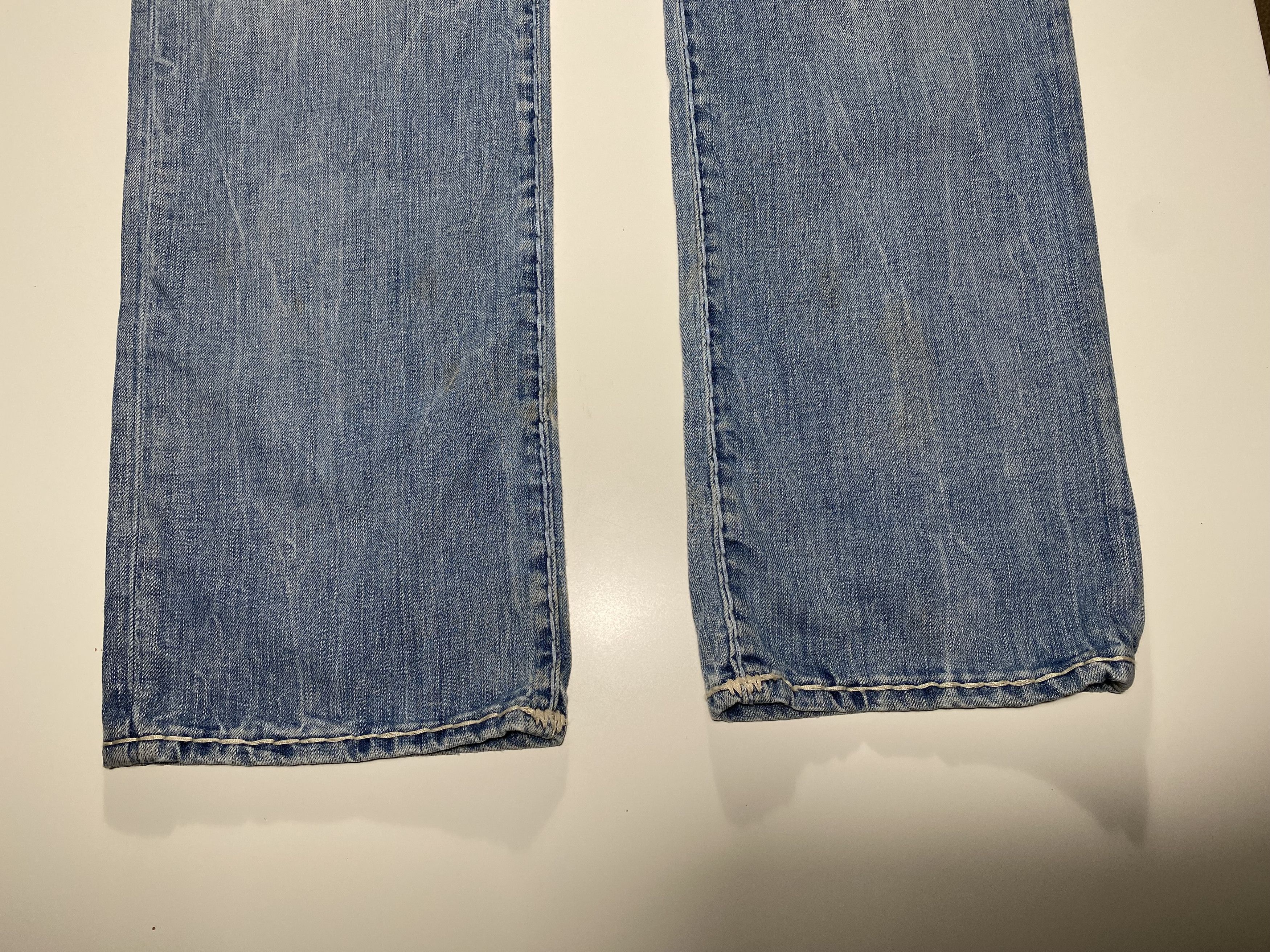 True Religion True Religion Ricky w/ Flaps Red Stitch Relaxed Jeans 38x32 Size US 38 / EU 54 - 4 Thumbnail