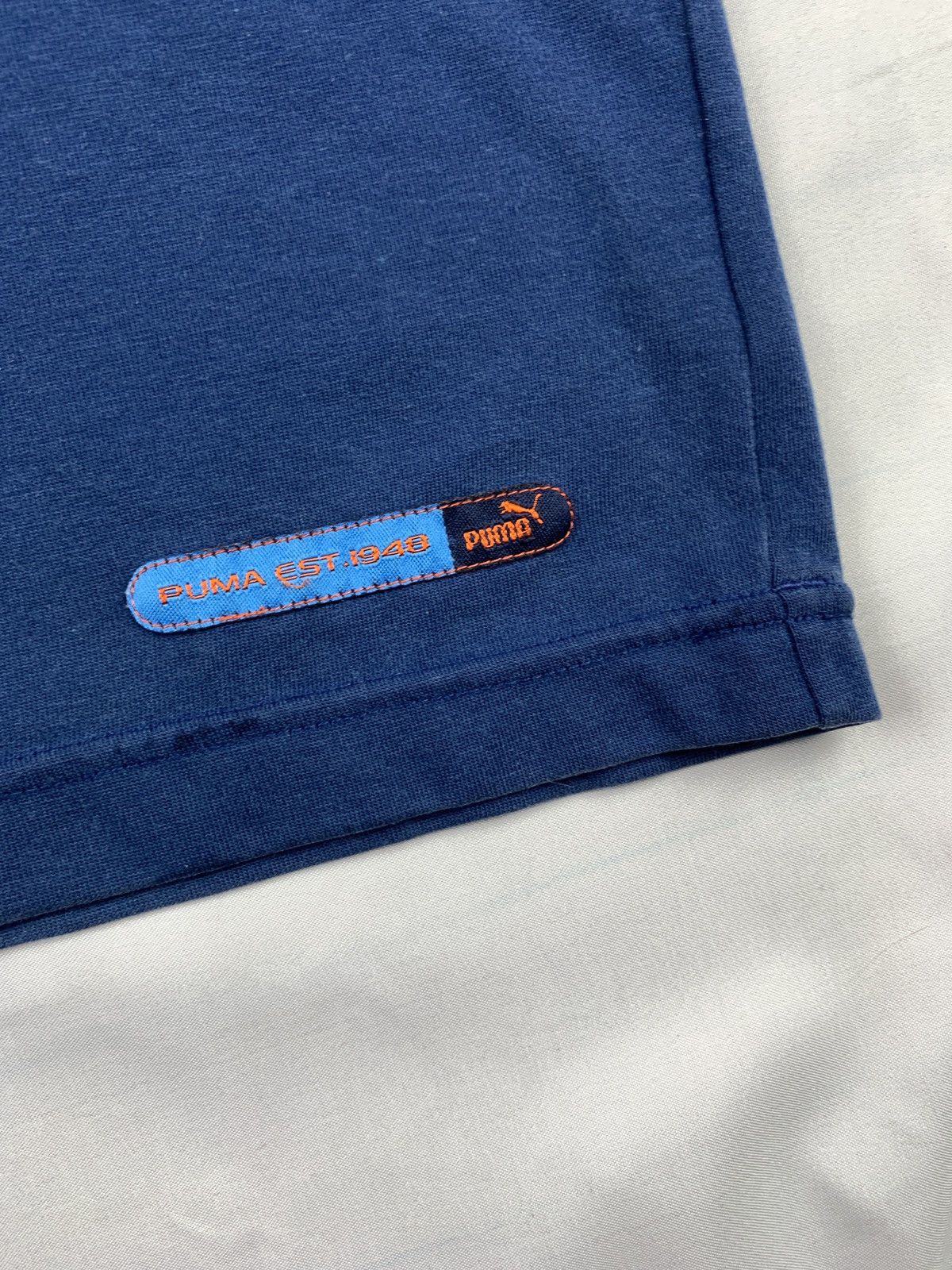 Puma 1990s Puma Navy Puffy Center Logo Graphic Longsleeve Top Size M / US 6-8 / IT 42-44 - 5 Thumbnail