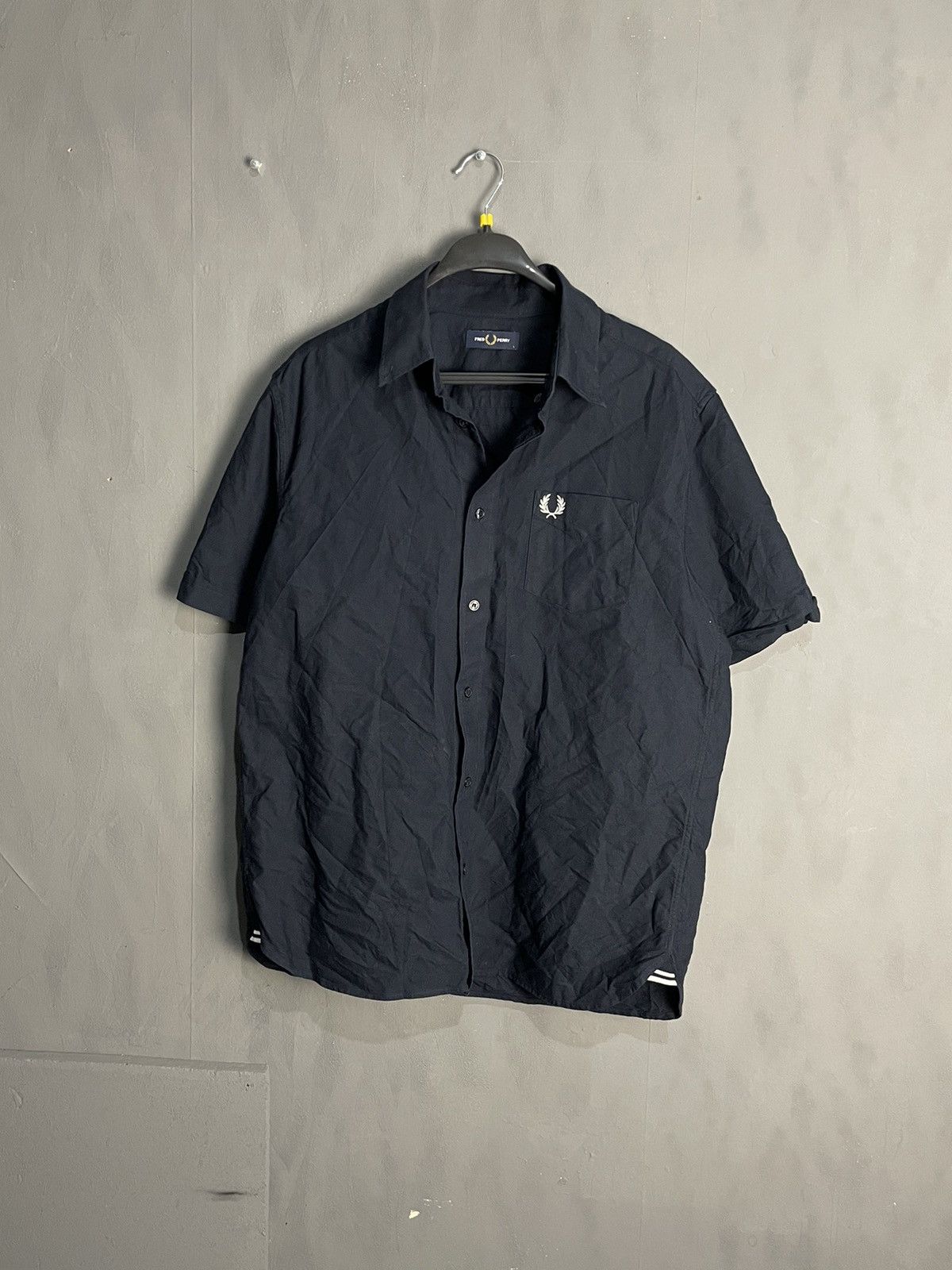 Fred Perry Vintage Fred Perry Short Sleeve Shirt Size L Size US L / EU 52-54 / 3 - 1 Thumbnail