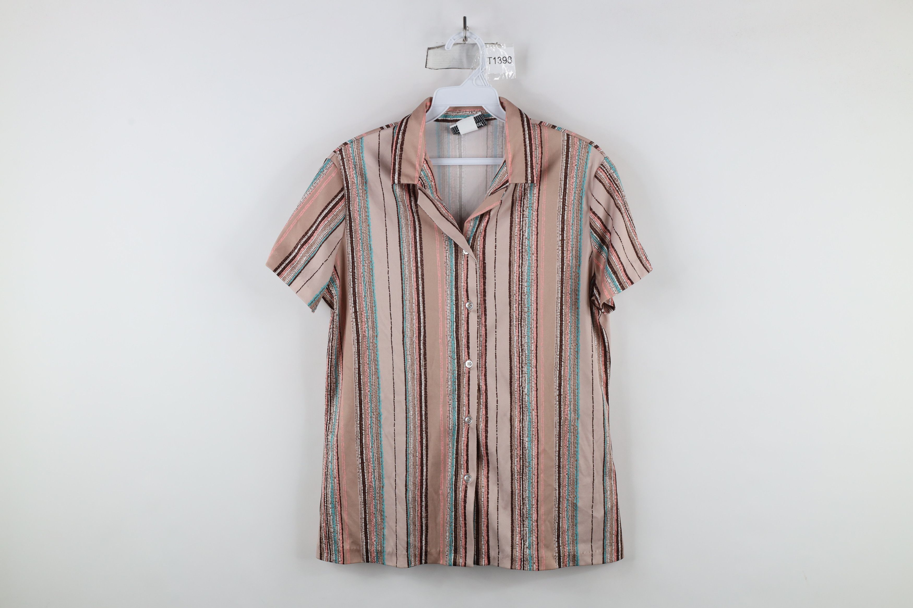 Vintage Vintage 70s Streetwear Knit Collared Button Shirt USA Size XXL / US 16-18 / IT 52-54 - 1 Thumbnail