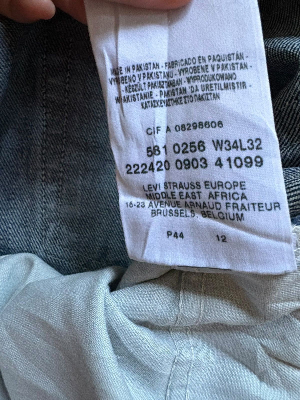 Levi's Vintage 90s Levis 581 Faded Wash Loose Baggy Jeans Size US 34 / EU 50 - 10 Thumbnail