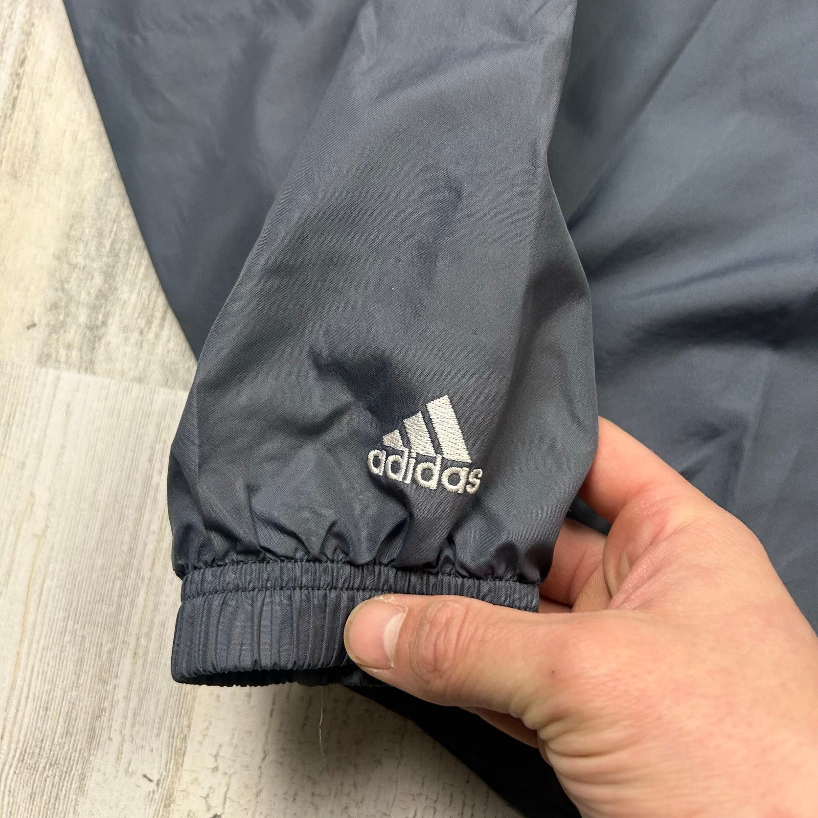 Adidas × Vintage Vintage Adidas Black 1990s Windbreaker Jacket Size US M / EU 48-50 / 2 - 6 Thumbnail