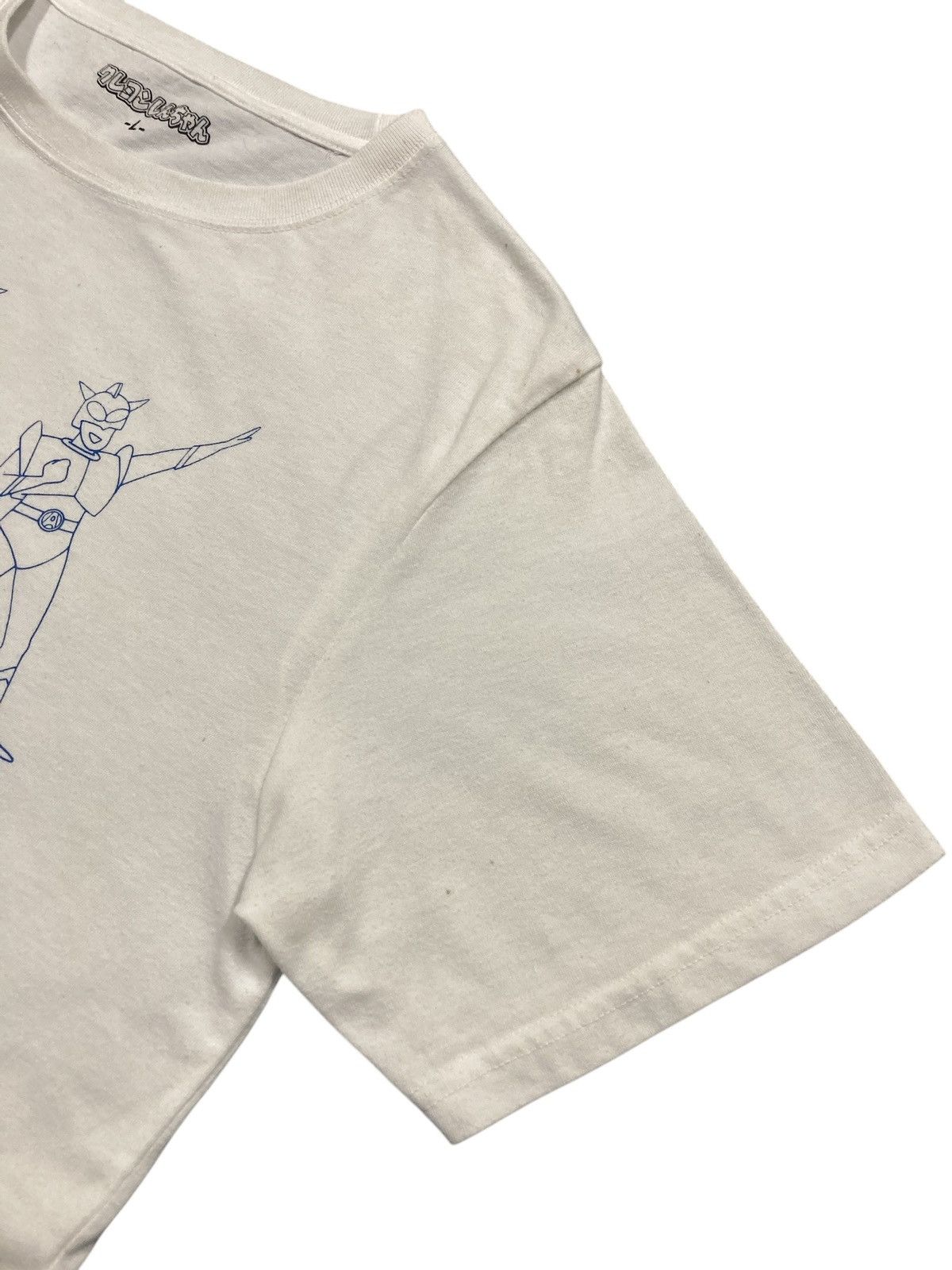 Anime Crayon Shin-chan Action Kamen T-Shirt Size US S / EU 44-46 / 1 - 5 Thumbnail