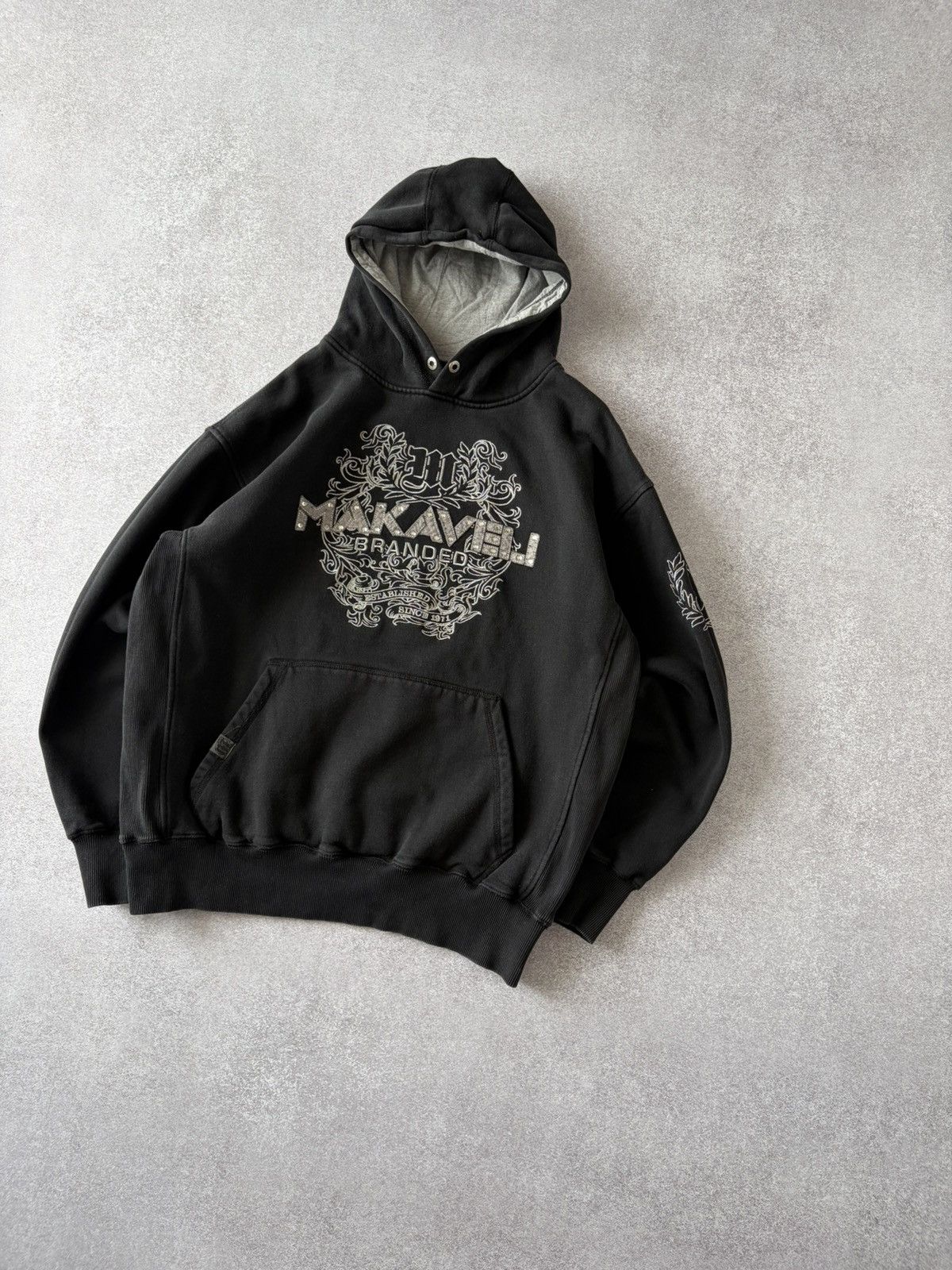 Makaveli VTG Y2K Makaveli Rare 2Pac Rap Embroidered Logo Black Hoodie Size US L / EU 52-54 / 3 - 2 Thumbnail