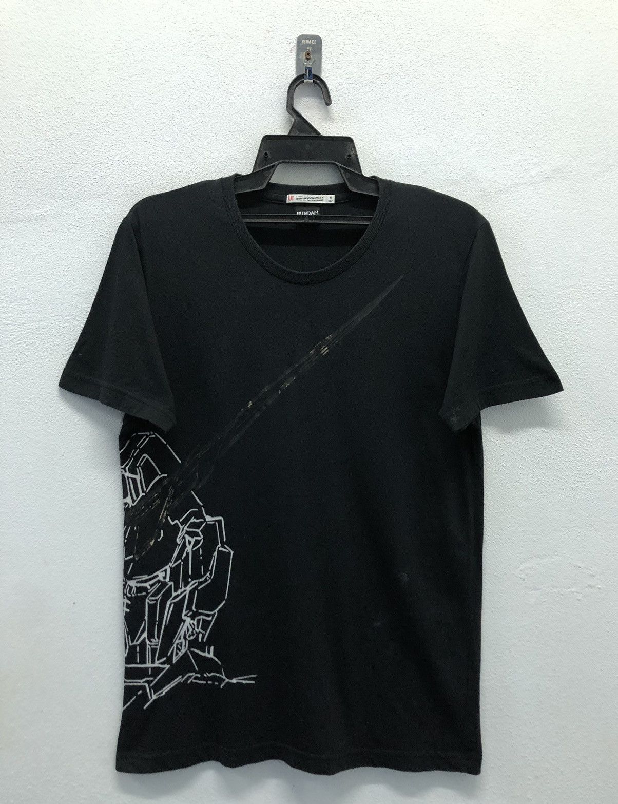 Uniqlo Uniqlo Mobile Suit Gundam Unicorn The Vist Foundation Shirt Size US M / EU 48-50 / 2 - 1 Thumbnail