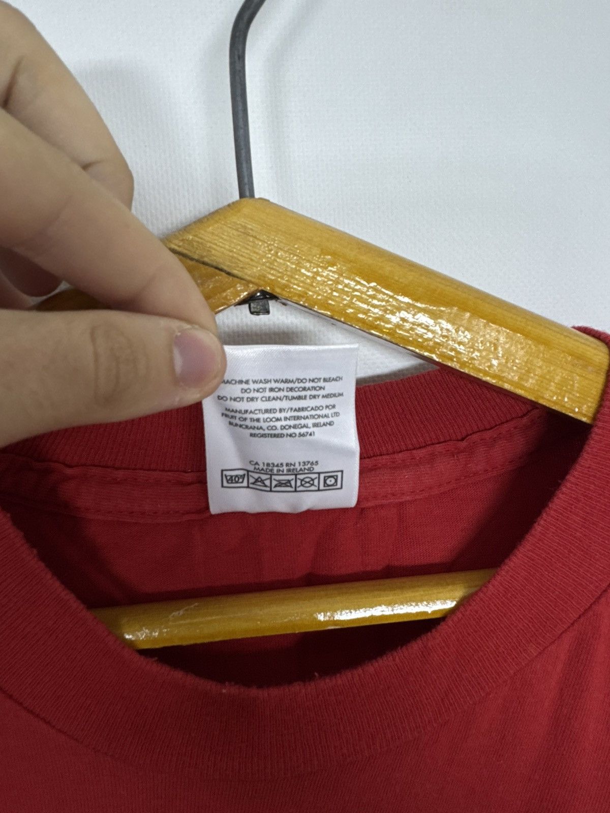 Coca Cola Vintage Coca Cola enjoy T-shirt band tee XLarge red Size US XL / EU 56 / 4 - 8 Thumbnail