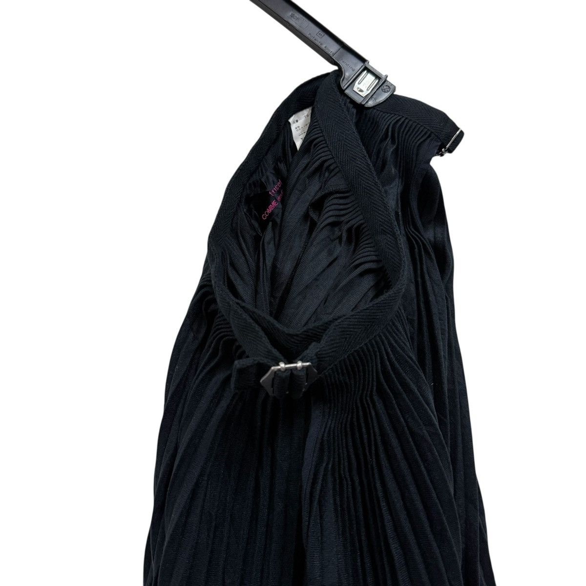 Tricot Comme des Garcons Tricot Comme Des Garcons Ad18 Skirt Black Size 30" / US 8 / IT 44 - 2 Thumbnail
