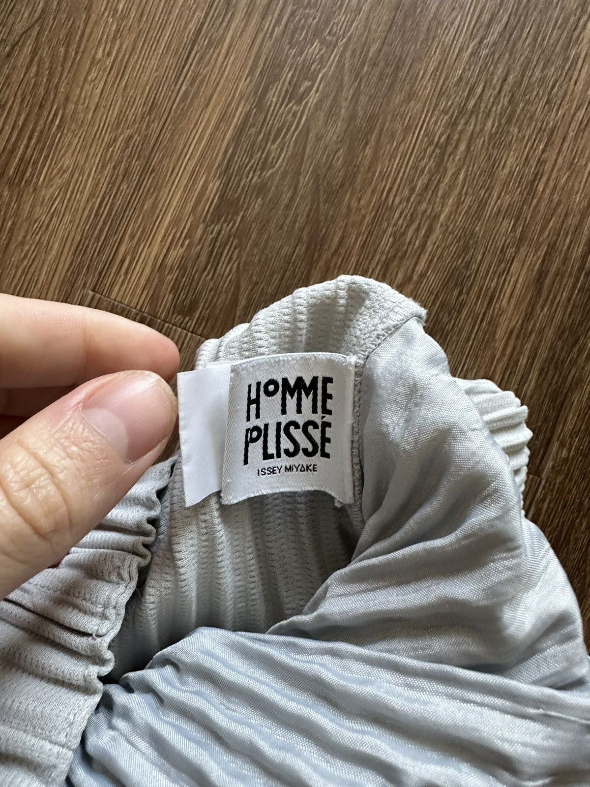 Homme Plisse Issey Miyake Pleated pants Size US 30 / EU 46 - 2 Thumbnail
