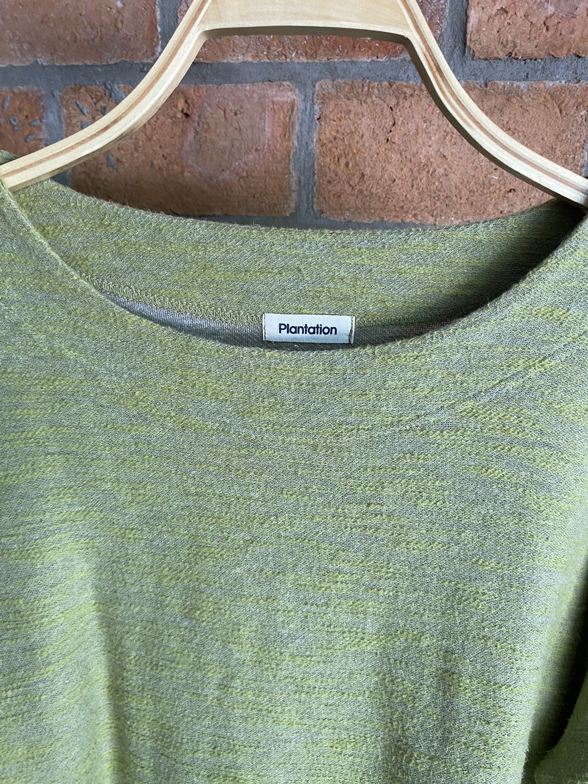 Issey Miyake Plantation green top Size ONE SIZE - 12 Thumbnail