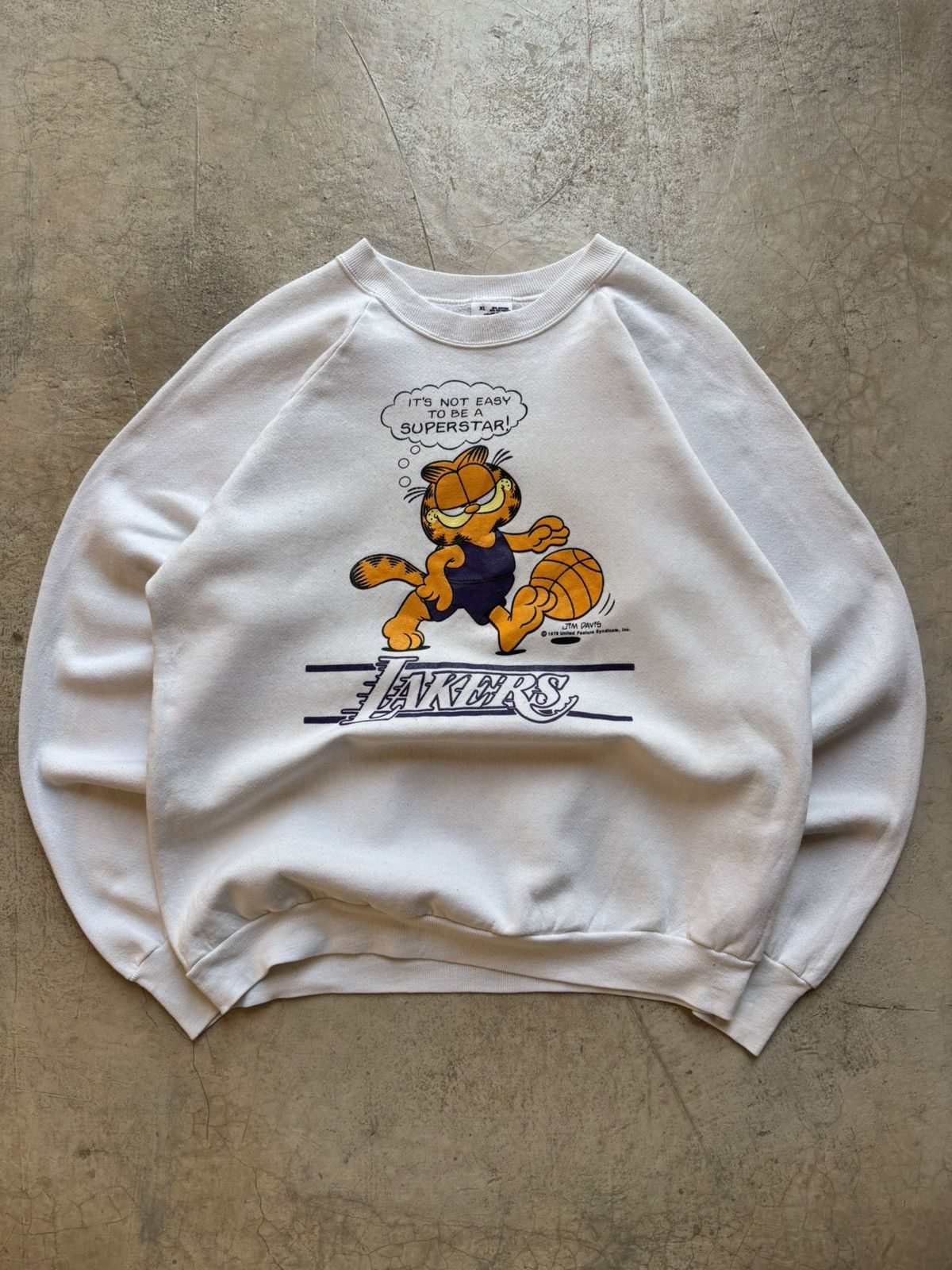Vintage Vintage Garfield Lakers Crewneck – 1978 Jim Davis – XL Size US L / EU 52-54 / 3 - 1 Thumbnail