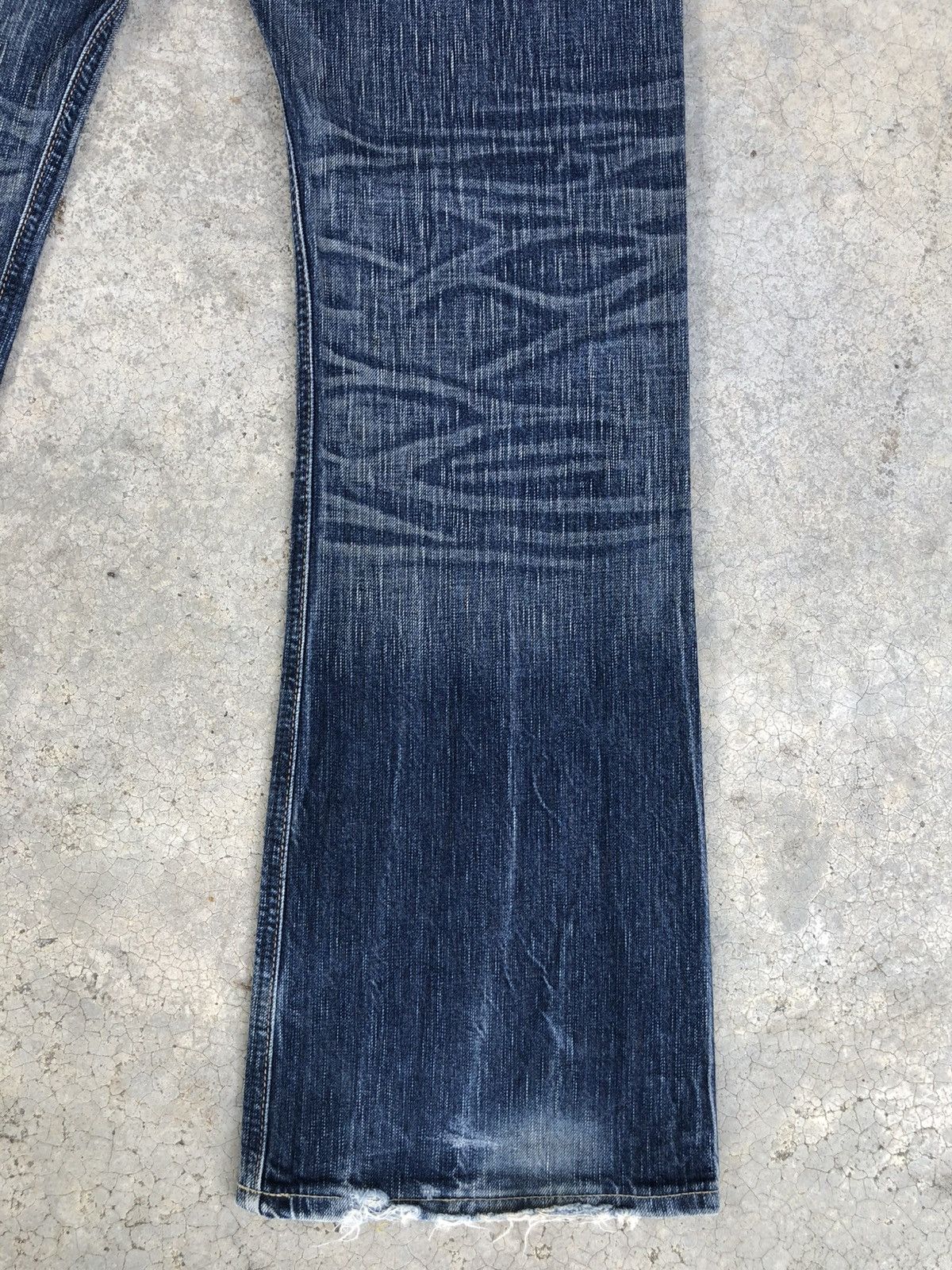 Who Decides War Edwin 503 Flared Jeans Bootcut Distressed Jeans Size US 34 / EU 50 - 12 Thumbnail