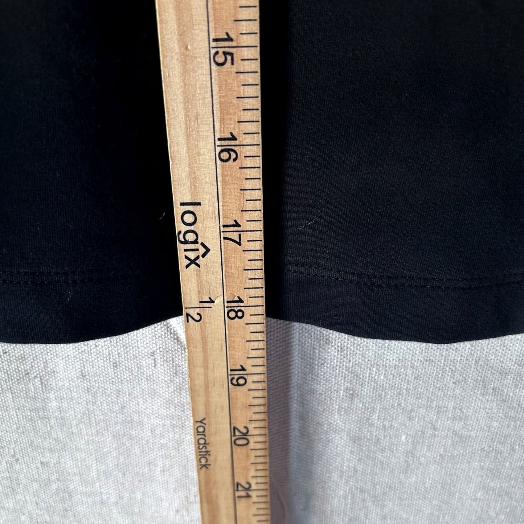 Hunter Hunter for Target Black Cropped Sweatshirt Logo Mens Medium Size US M / EU 48-50 / 2 - 5 Thumbnail