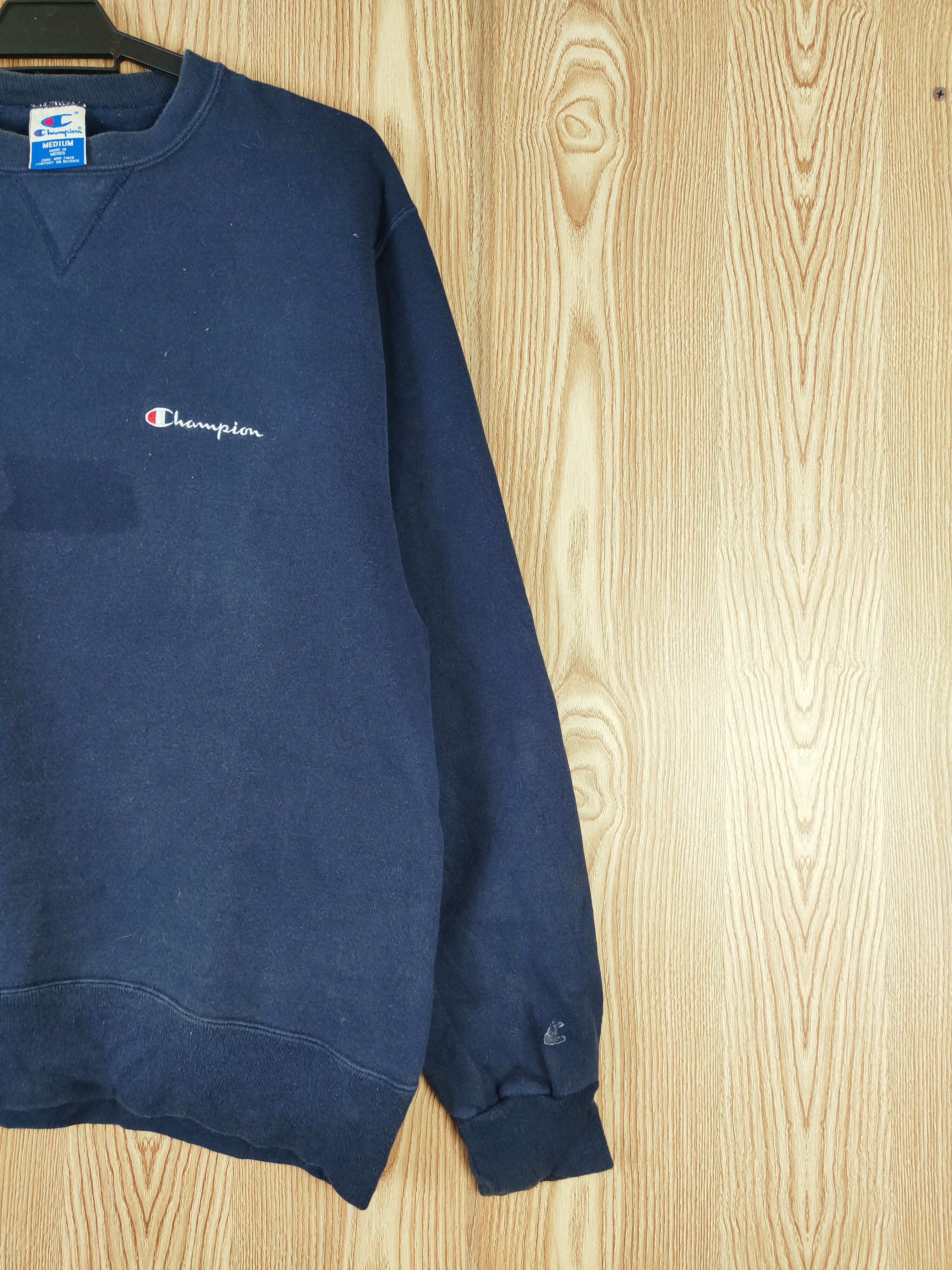Champion × Vintage Vintage Champion Faded Navy Blue Sweatshirts Size US M / EU 48-50 / 2 - 6 Thumbnail