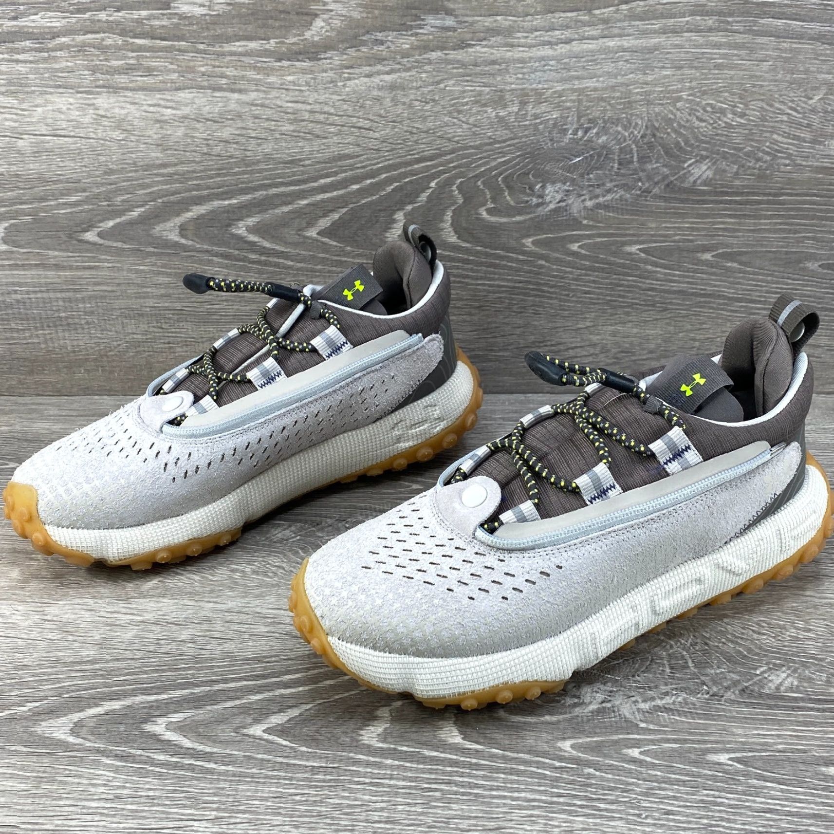 Under Armour Under Armour Unisex HOVR Summit Fat Tire Delta Running Gray Mens 7.5 Womens 9 Size US 7 / IT 37 - 3 Thumbnail