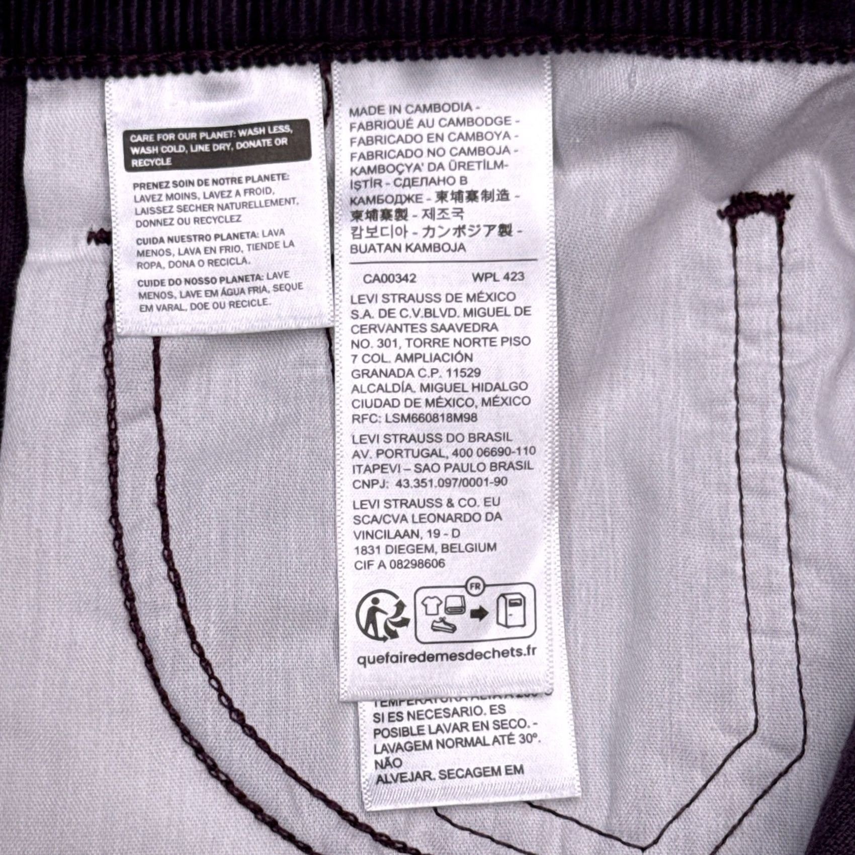 Levi's Levi's Skirt Womens 26 Corduroy Mini Mid Burgundy Button Pockets Logo City Size 26" / US 2 / IT 38 - 7 Thumbnail