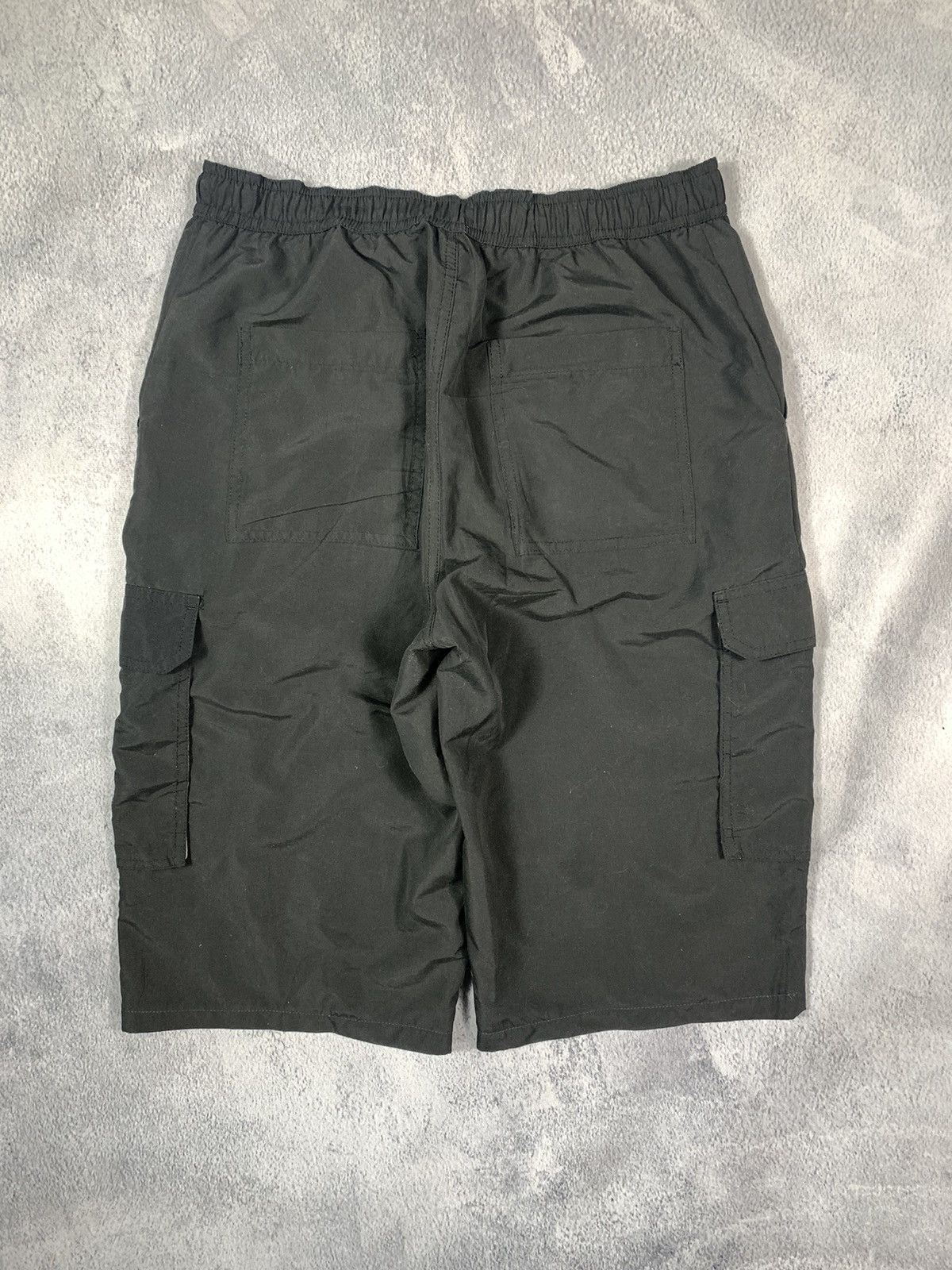 Vintage Vintage Y2K cargo nylon shorts outdoor style size M Size US 32 / EU 48 - 8 Thumbnail