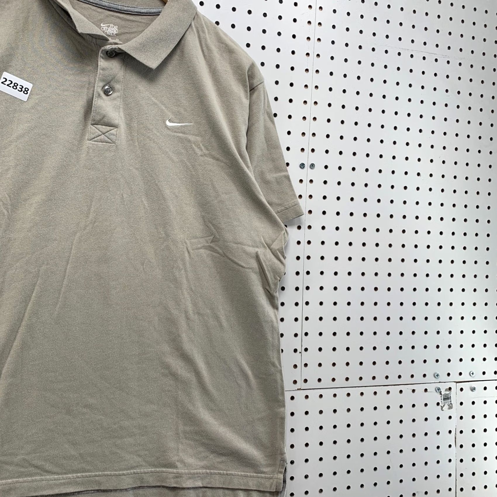 Nike VINTAGE Nike Polo Gray White Embroidered Swoosh Collared Mens XL Size US XL / EU 56 / 4 - 4 Thumbnail