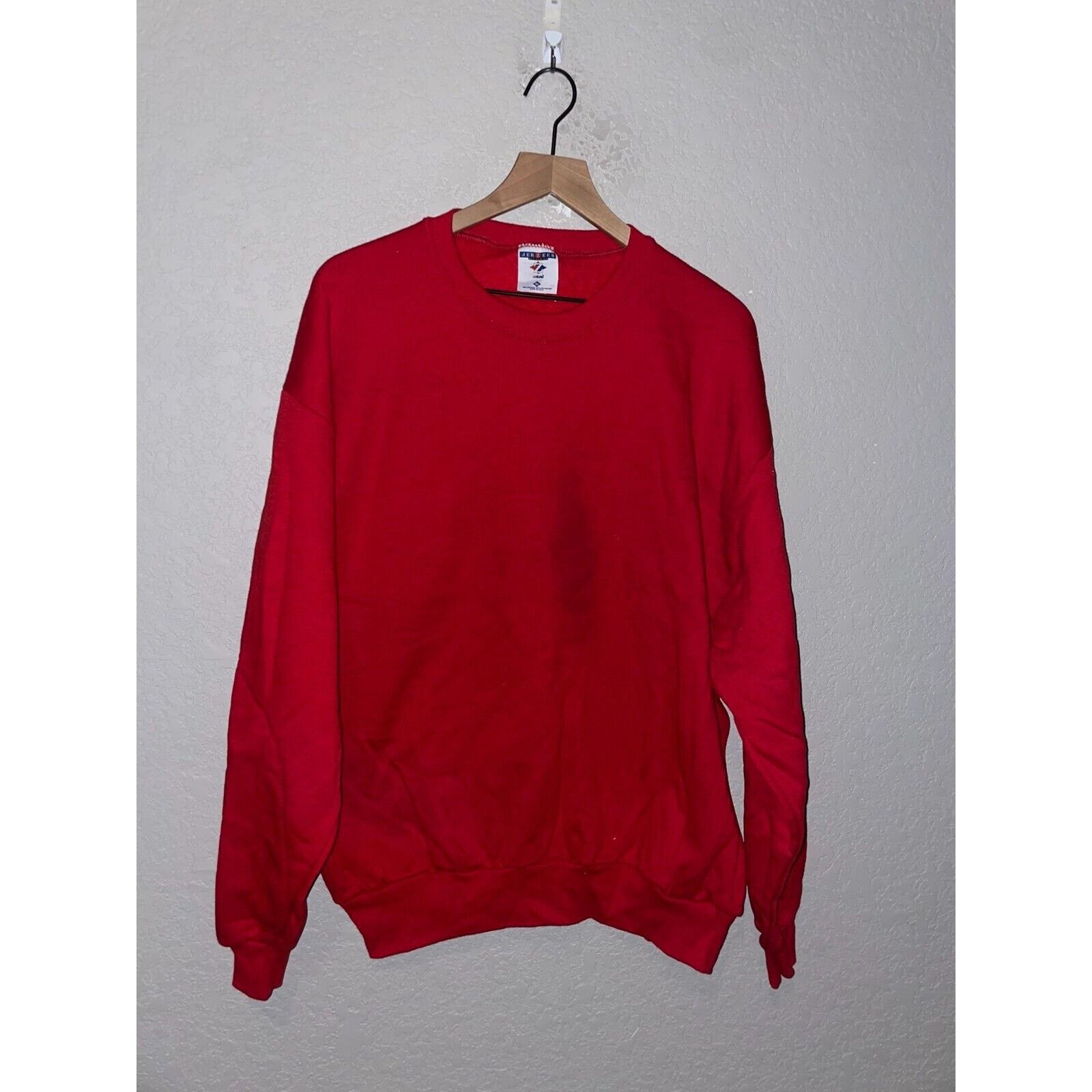 Jerzees Vintage Jerzees Red Blank Sweatshirt USA Made 50/50 90s XL Size US XL / EU 56 / 4 - 1 Thumbnail