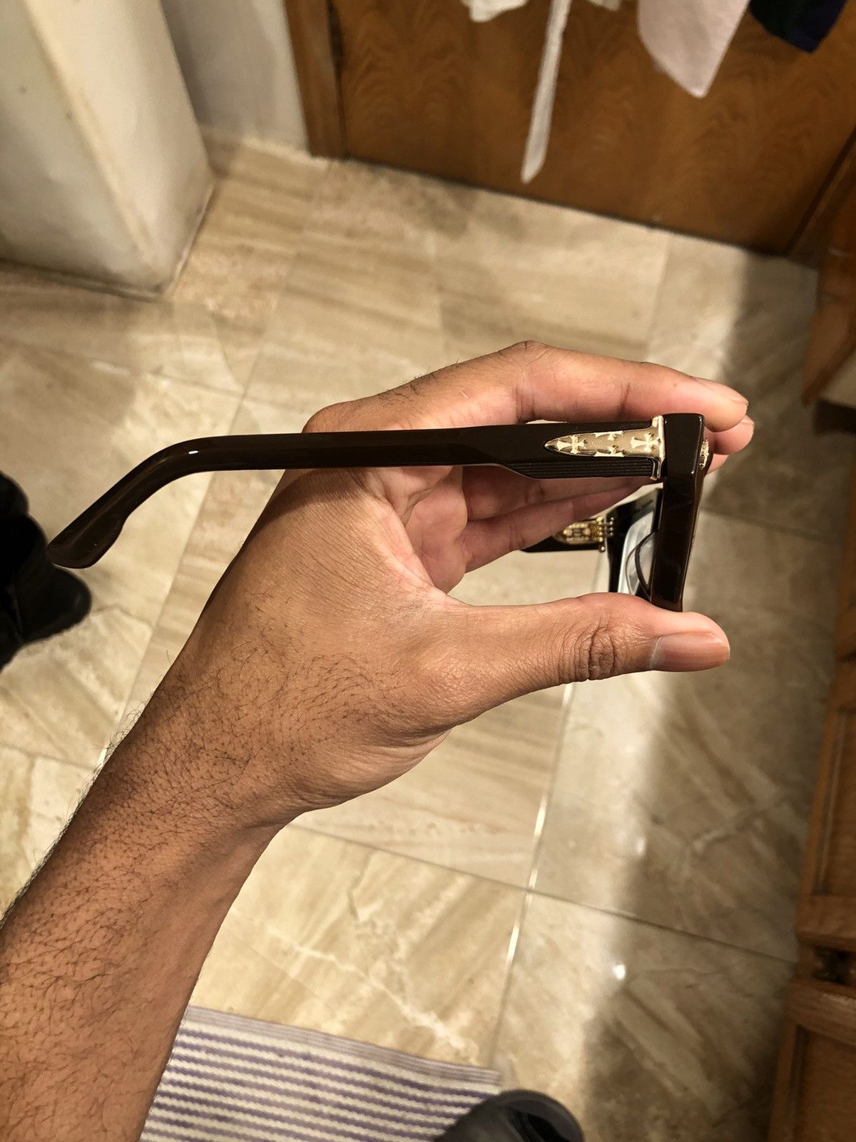 Crypdic Glasses