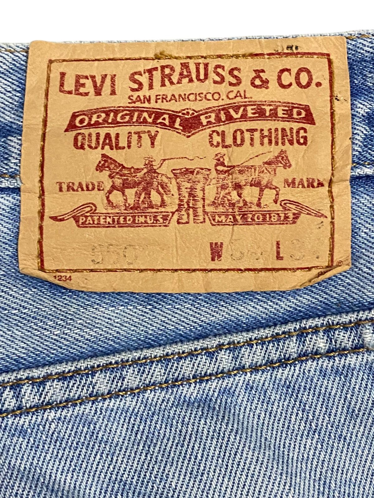 Levi's Vintage 1990 Levis550 Faded Wash Distressed Fit Jeans Size US 35 - 8 Thumbnail