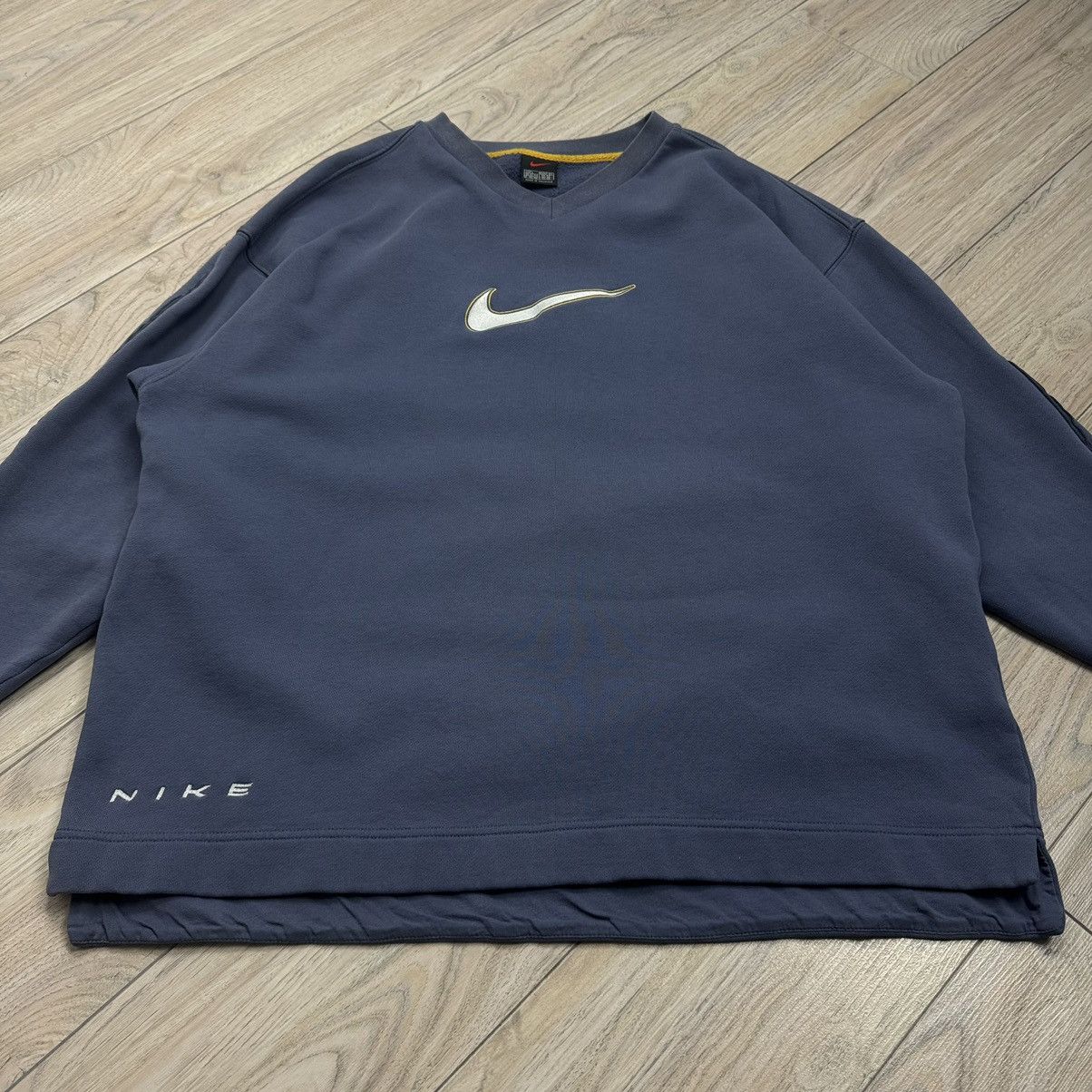 Nike Vintage Nike Y2K Drill Big Swoosh Pale Purple Crewneck Size US L / EU 52-54 / 3 - 2 Thumbnail