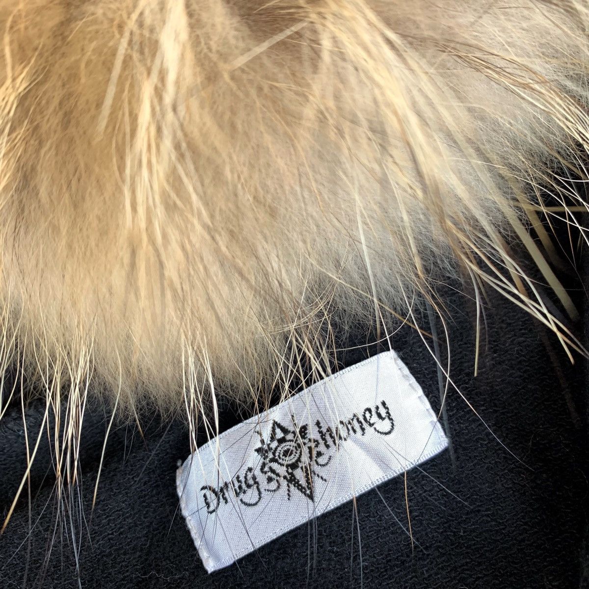 Japanese Brand Drug Honey Zip Hoodie Fur Lgb Ifsix Vkeii Kmrii Style Size US L / EU 52-54 / 3 - 4 Thumbnail