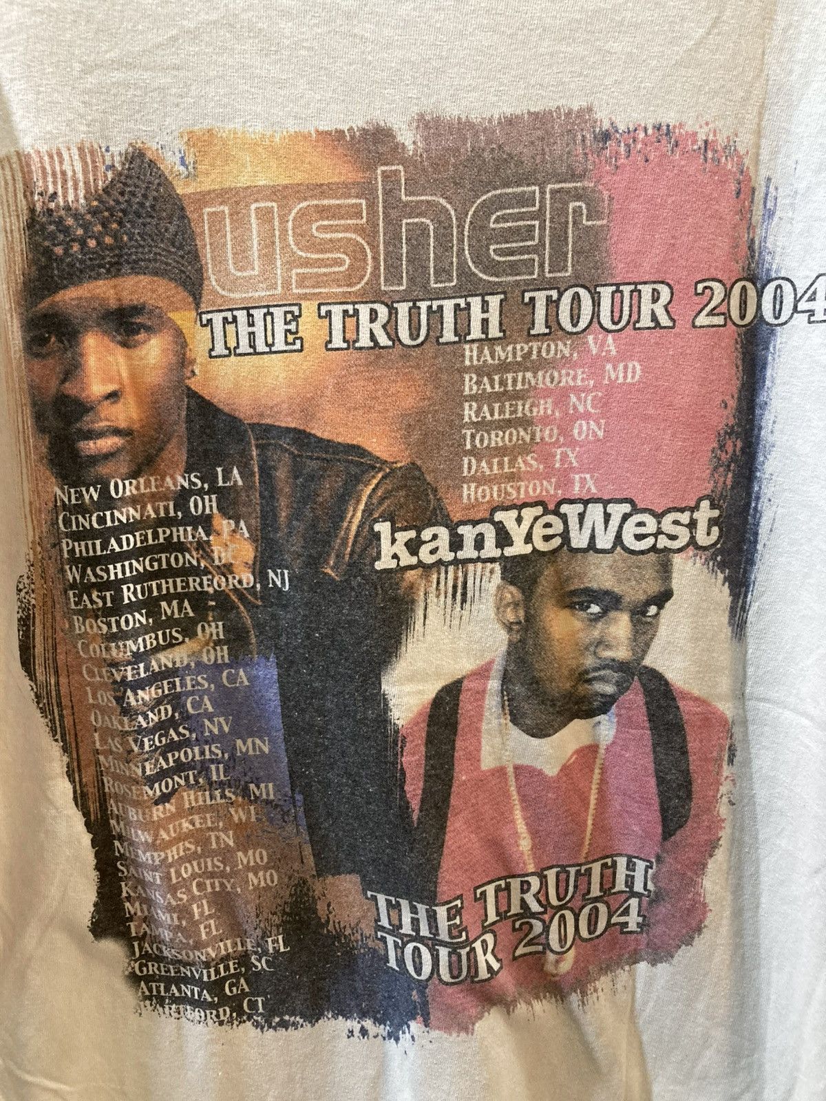 Band Tees Vintage Usher T shirt Size US XL / EU 56 / 4 - 5 Thumbnail