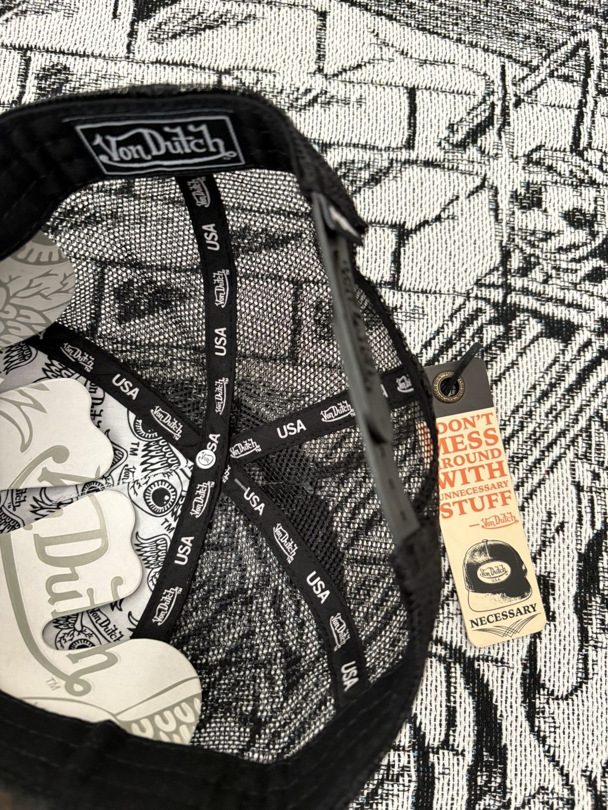 Von Dutch UPSIDE DOWN LOGO CAMO TRUCKER Size ONE SIZE - 5 Thumbnail