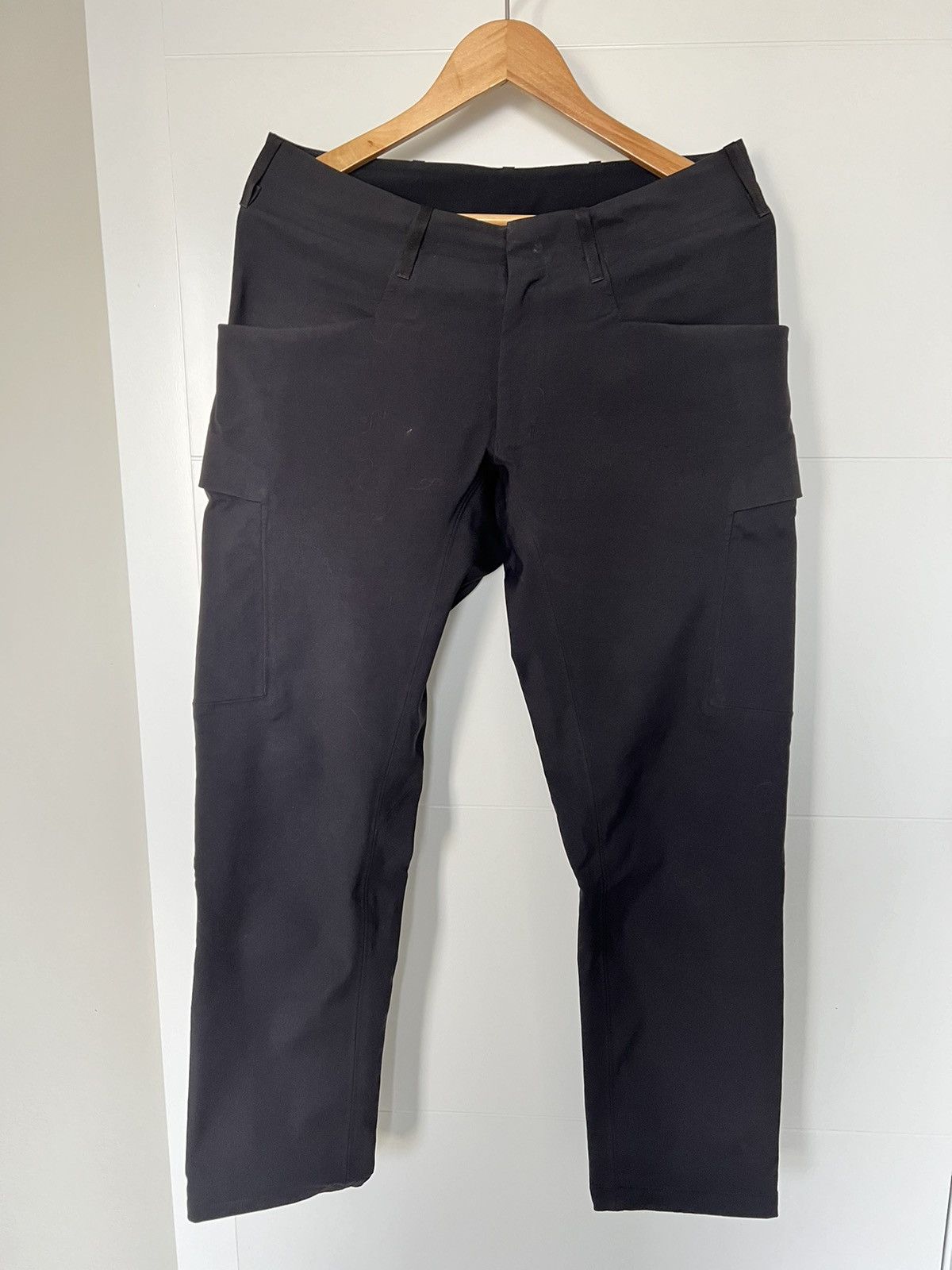 Men's Arc'Teryx Veilance Casual Pants | Grailed