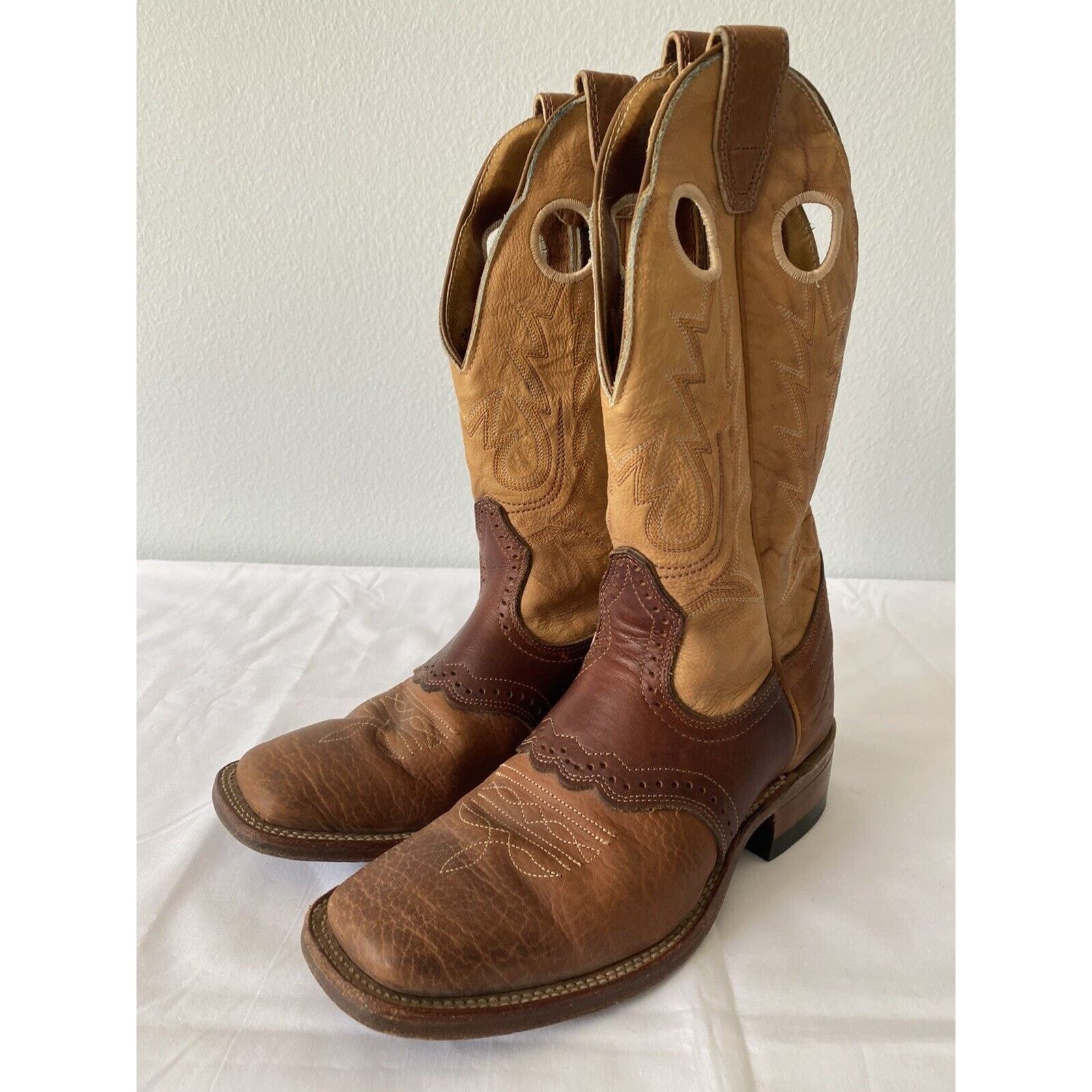 Boulet Boulet Hand Made/Tooled Cowgirl Square Toe Women's Size 6 Size US 7.5 / IT 37.5 - 1 Thumbnail