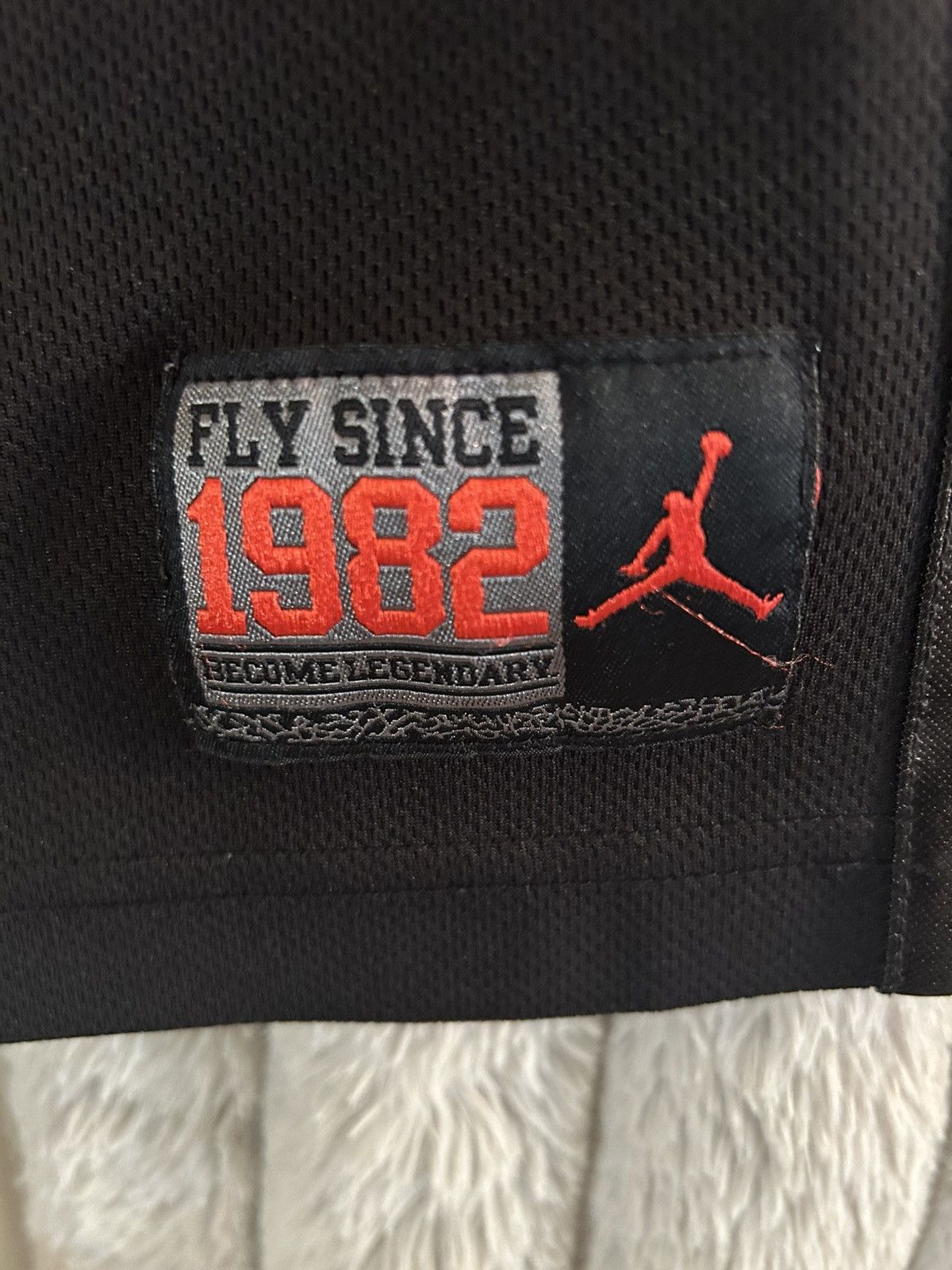 Jordan Brand Youth: Vintage Michael Jordan Jersey Size US XXS / EU 40 - 4 Thumbnail