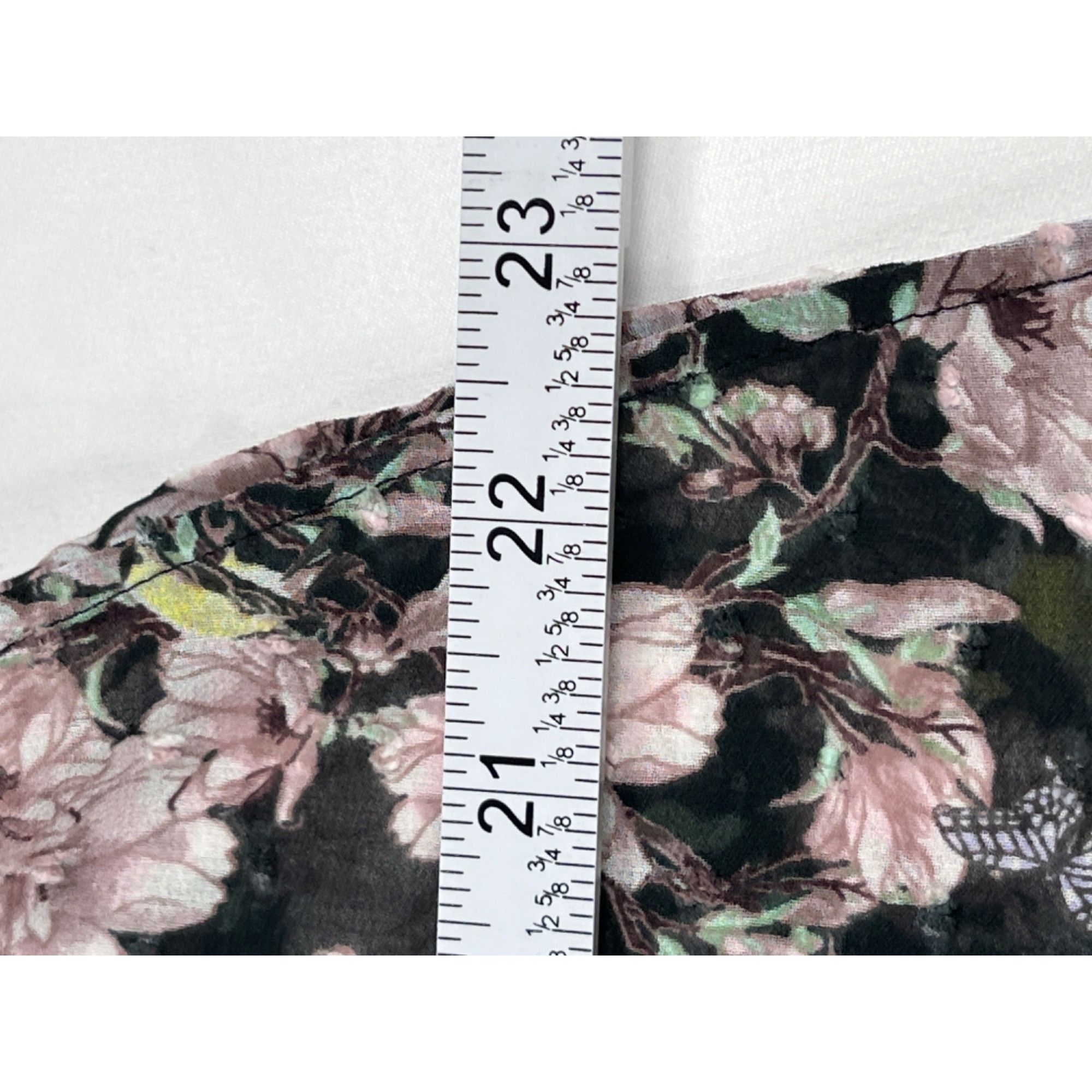 H&M H&M SKU 7685 Womens Long Sleeve Button Up Floral Ruffle Blou Size M / US 6-8 / IT 42-44 - 7 Thumbnail