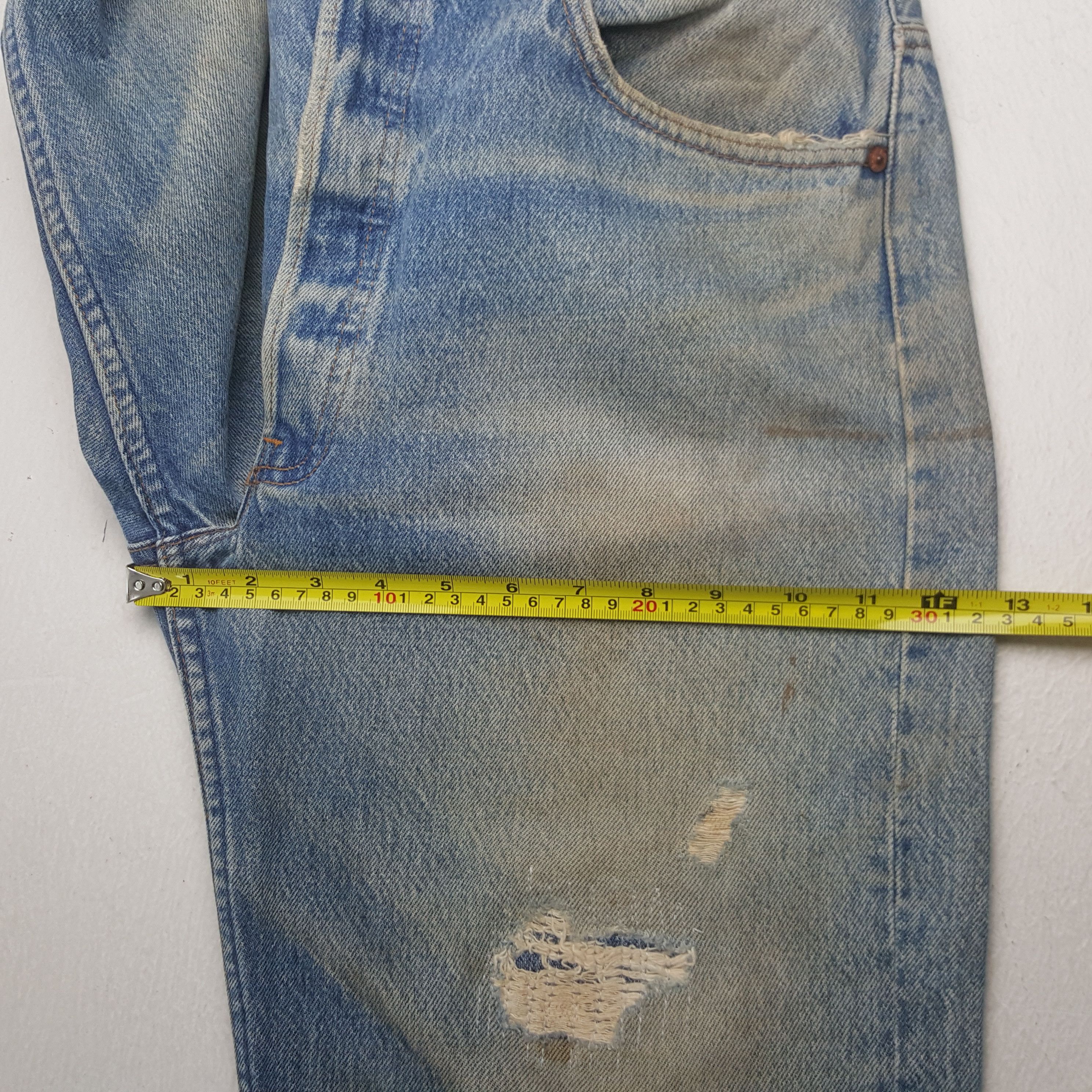 Levi's Vintage Levi's 90's Distressed Denim Jeans RR9 Size US 33 - 11 Thumbnail