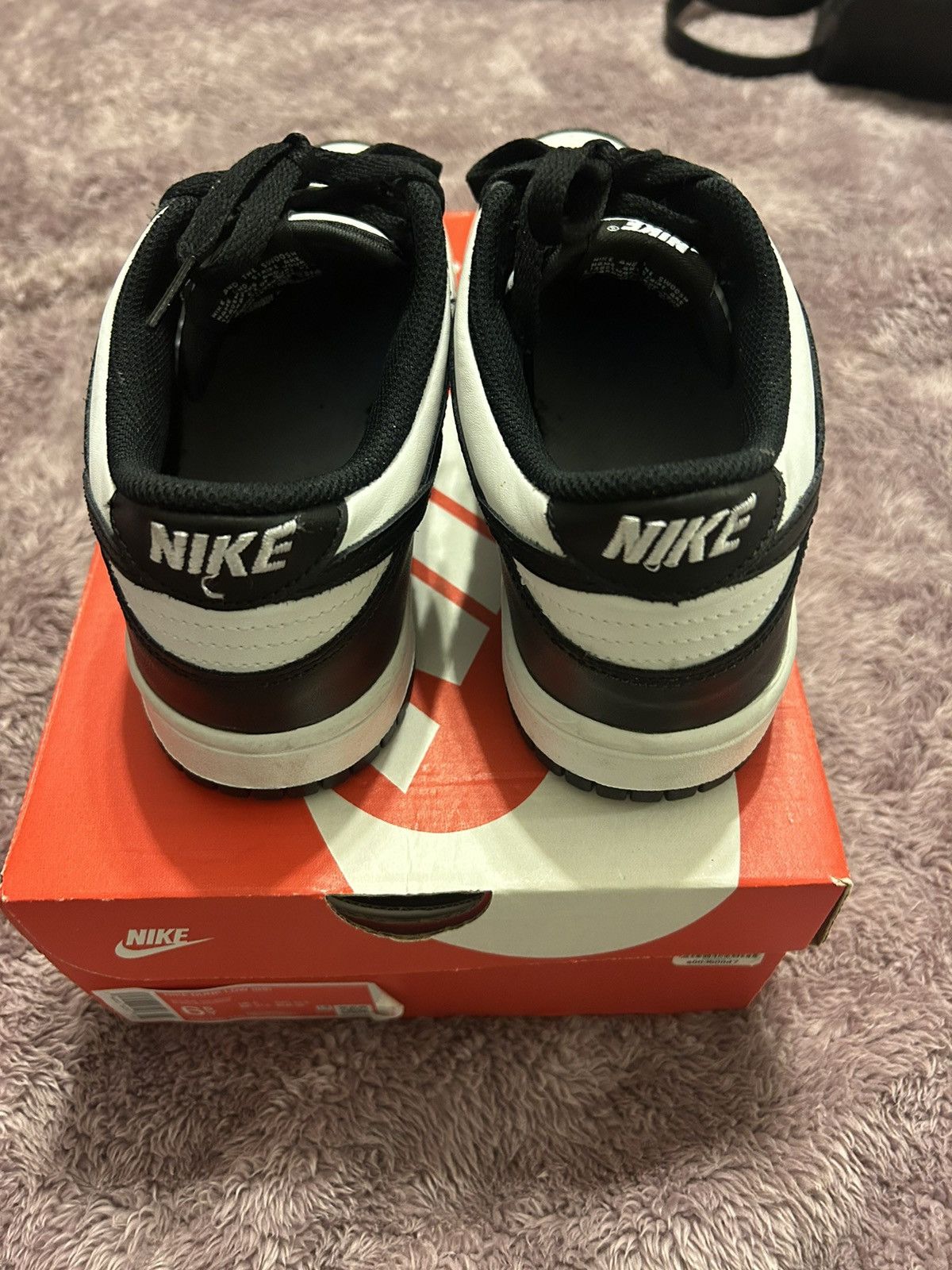 Nike Panda dunk Size US 6.5 / EU 39-40 - 2 Thumbnail