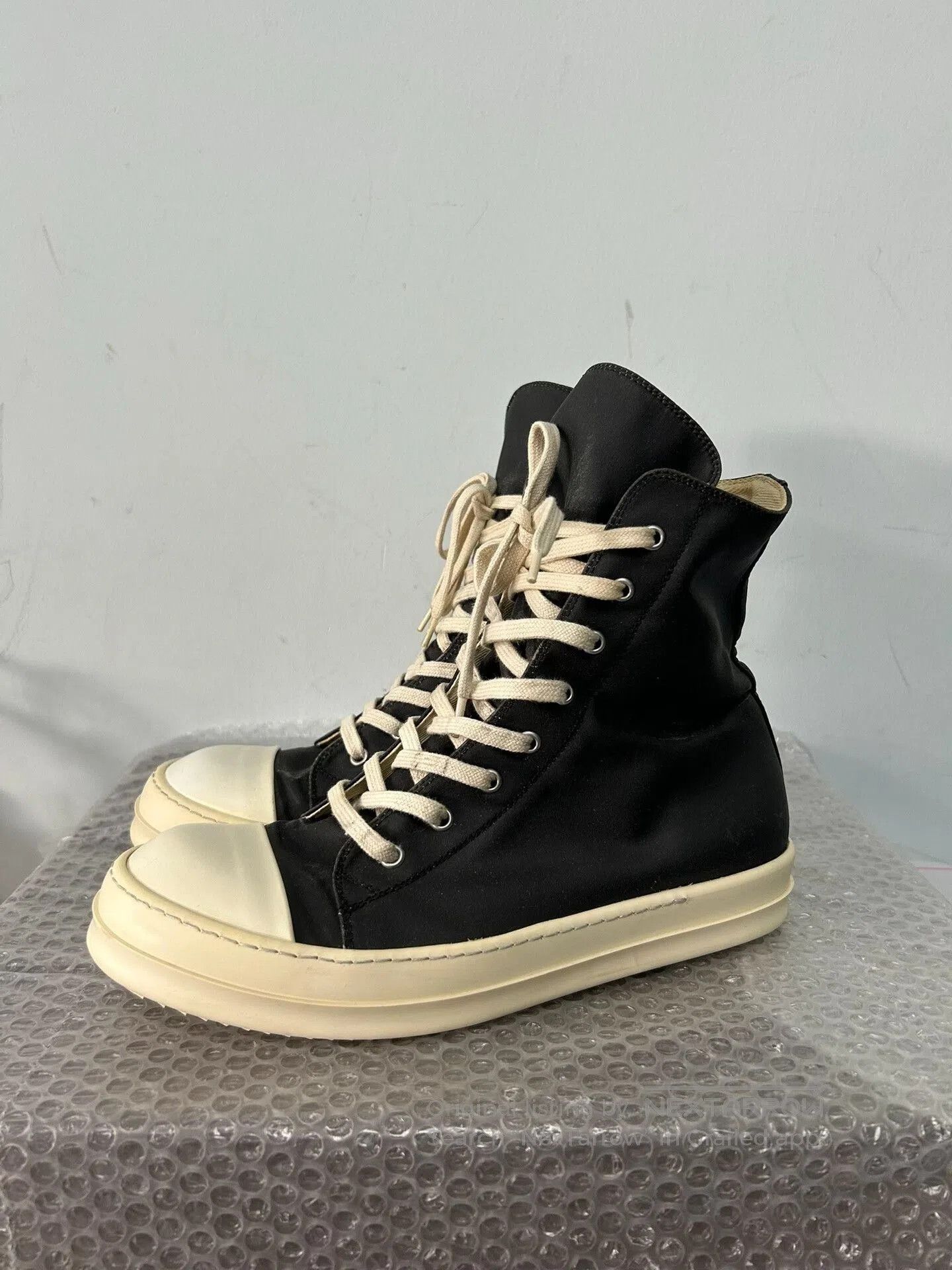 Rick Owens rick owens high. Size US 9.5 / EU 42-43 - 1 Thumbnail