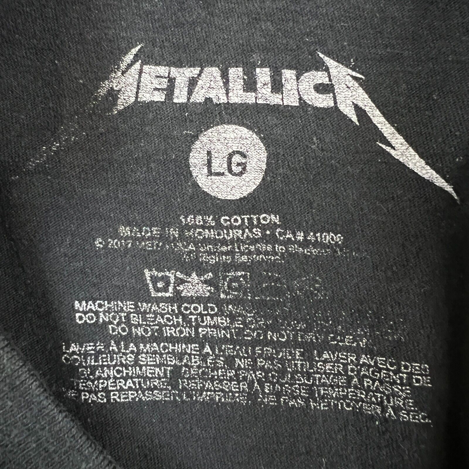 Band Tees 2017 Metallica T Shirt Large Harvester of Sorrow Band Tee Size US L / EU 52-54 / 3 - 8 Thumbnail