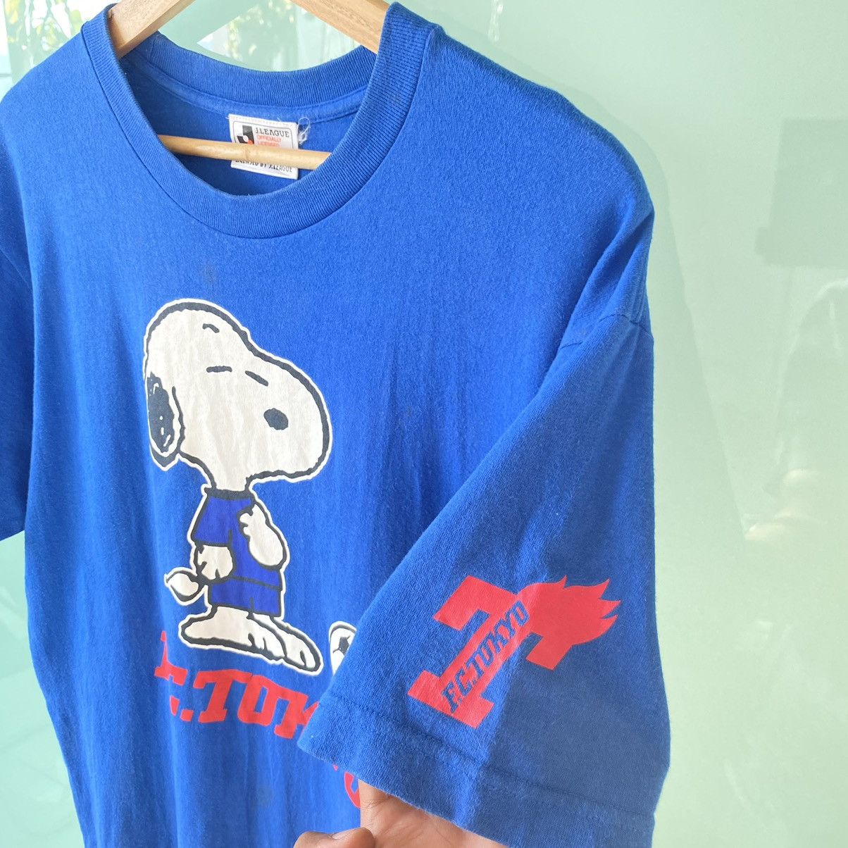 Peanuts 💥 SICK💥 VINTAGE Faded Y2K J. League x Snoopy ERD GRUNGE T Size US L / EU 52-54 / 3 - 3 Thumbnail