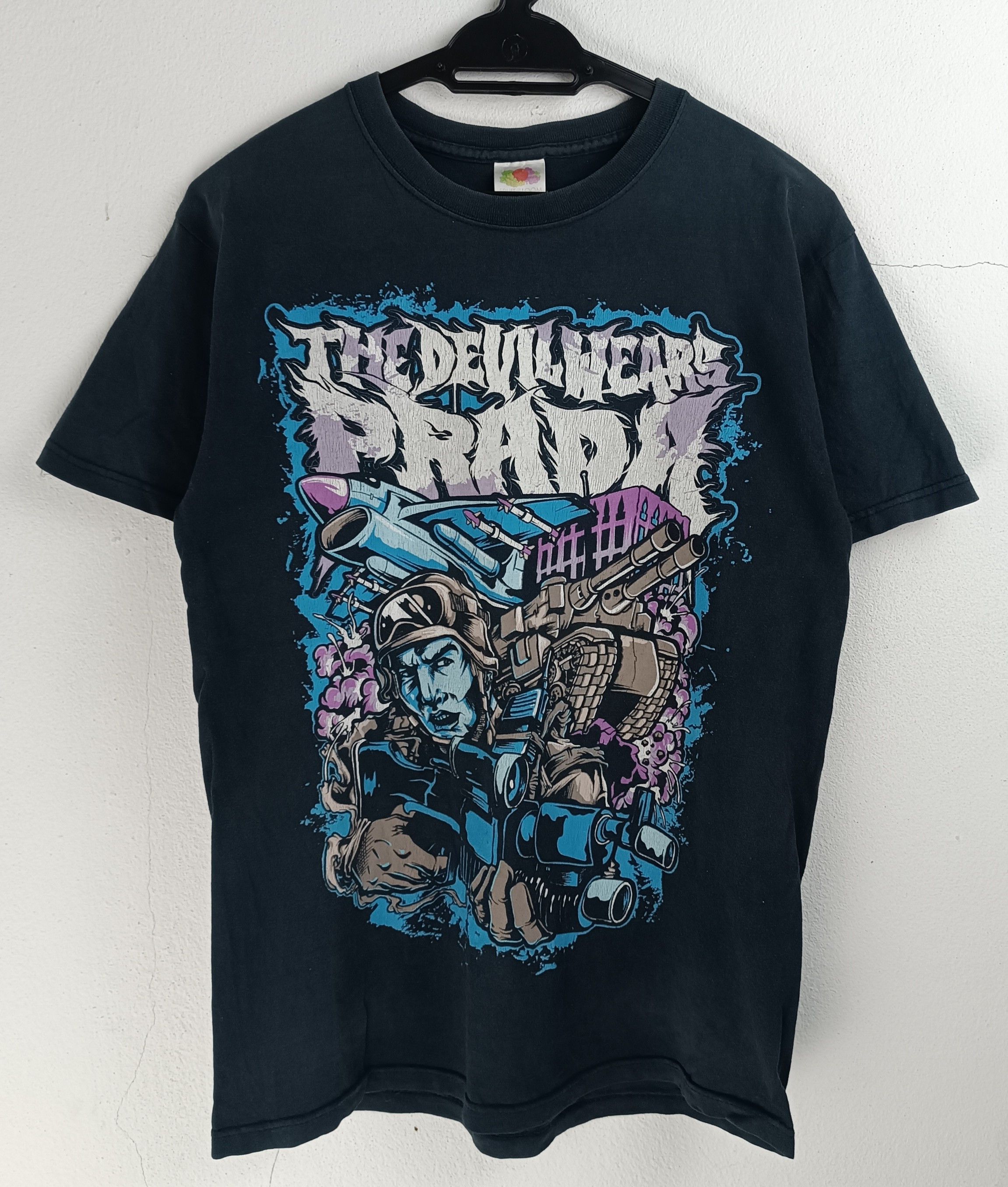 Band Tees VINTAGE 2000s THE DEVIL WEARS PRADA METALCORE VERY RARE Size US M / EU 48-50 / 2 - 3 Thumbnail