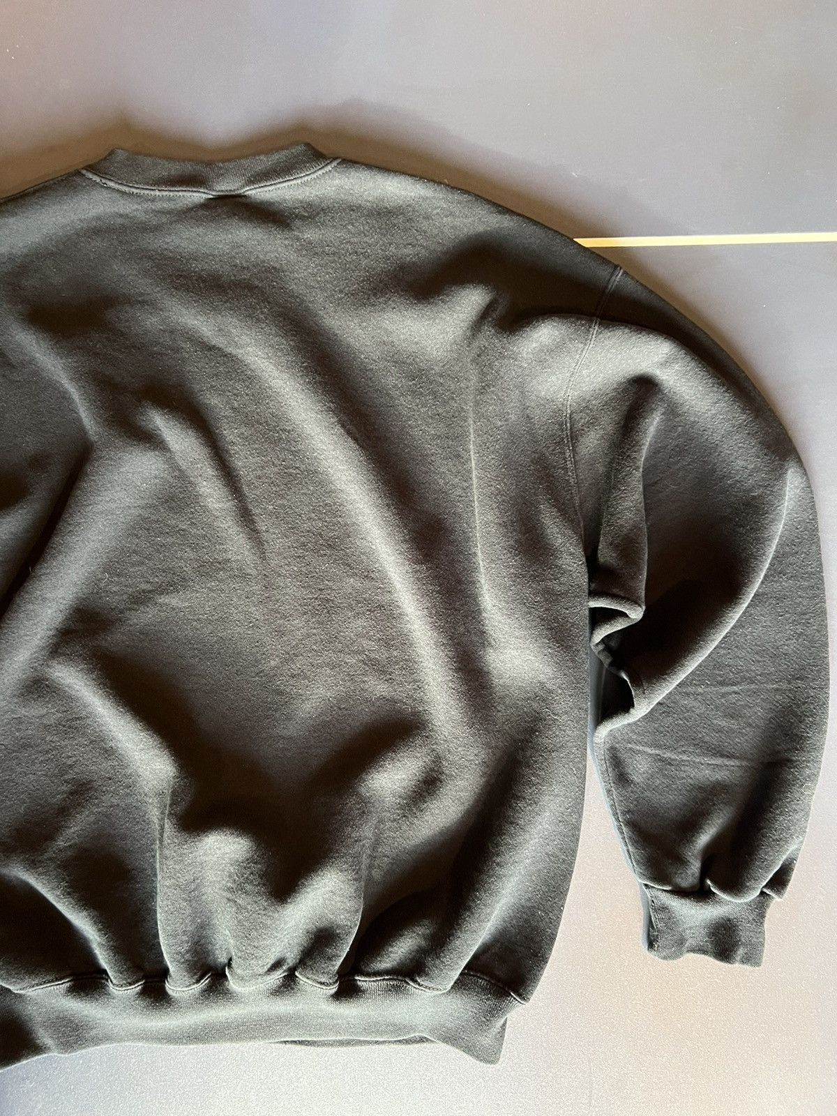 Russell Athletic Russell Black Crewneck Size US XL / EU 56 / 4 - 10 Thumbnail