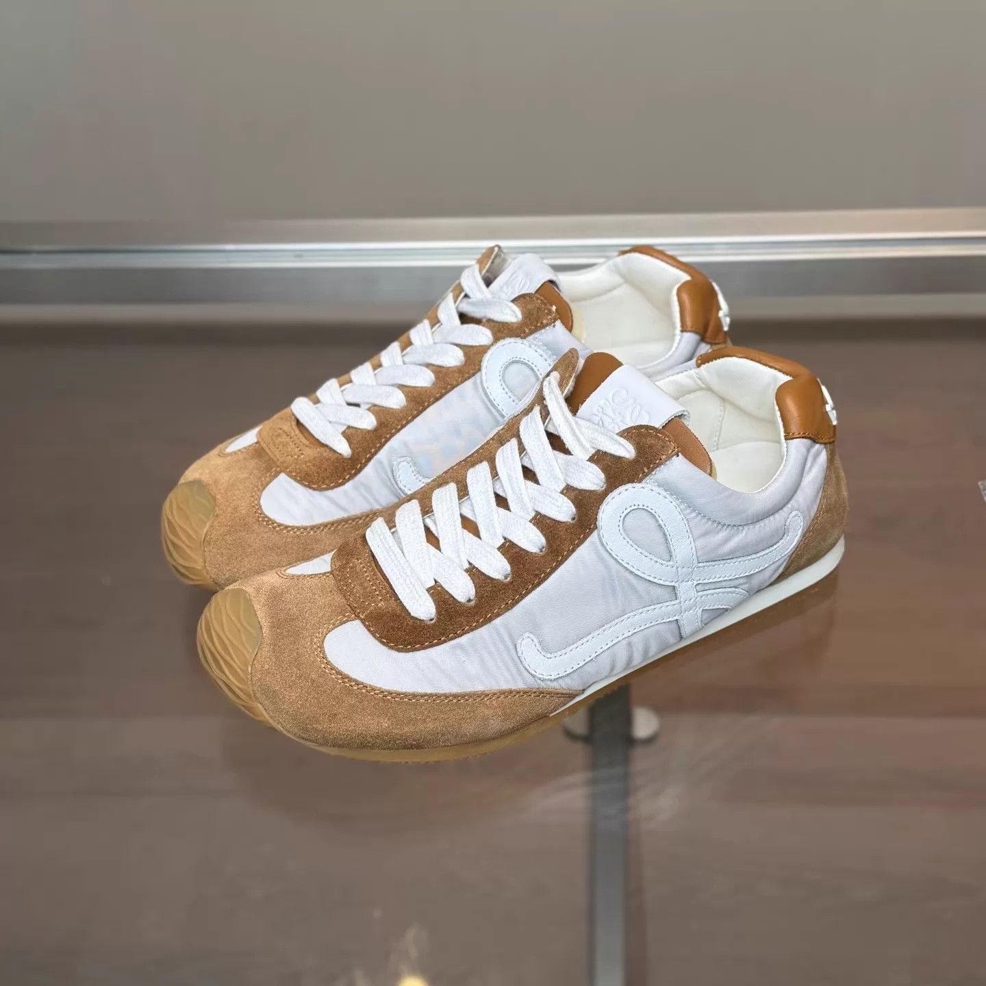 Loewe Loewe Ballet Runner 2.0 White & Brown Women's Sneaker 98/37 Size US 6.5 / IT 36.5 - 1 Thumbnail
